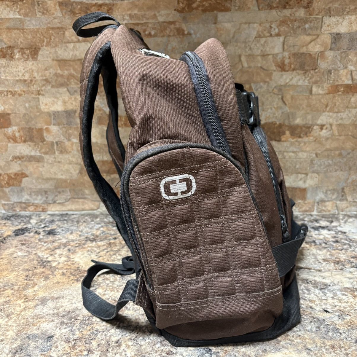 Ogio Vintage Y2K 0GIO Brown Skateboard Backpack Size ONE SIZE - 2 Thumbnail