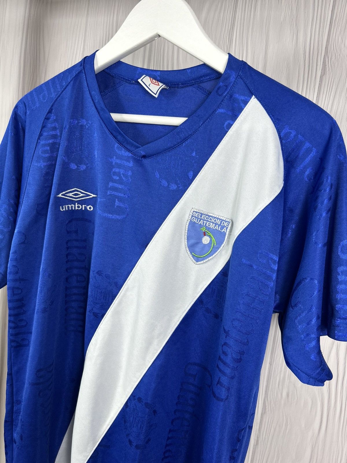 Umbro Vintage 90’s Umbro Guatemala Soccer Jersey Size L Size US L / EU 52-54 / 3 - 3 Thumbnail
