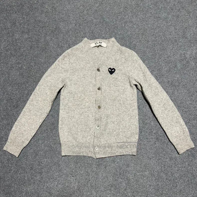 Comme des Garcons Comme des Garcons Wool Cardigan, Grey Heart Design Size L / US 10 / IT 46 - 1 Thumbnail