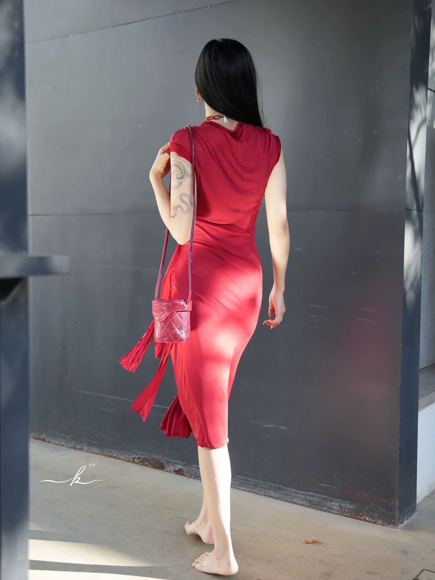 Yves Saint Laurent YSL Tom Ford 2003 Women's Red Tie-Belt Slim Dress Size S / US 4 / IT 40 - 5 Thumbnail