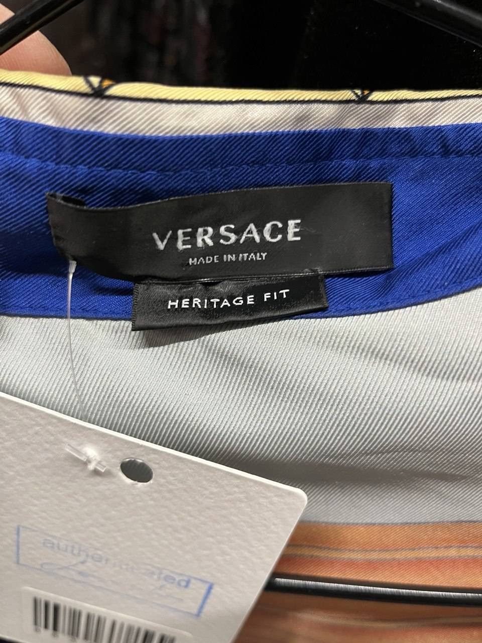 Versace Versace Men’s Silk Shirt Bright Print Size XL 100% Silk Size US XL / EU 56 / 4 - 5 Thumbnail