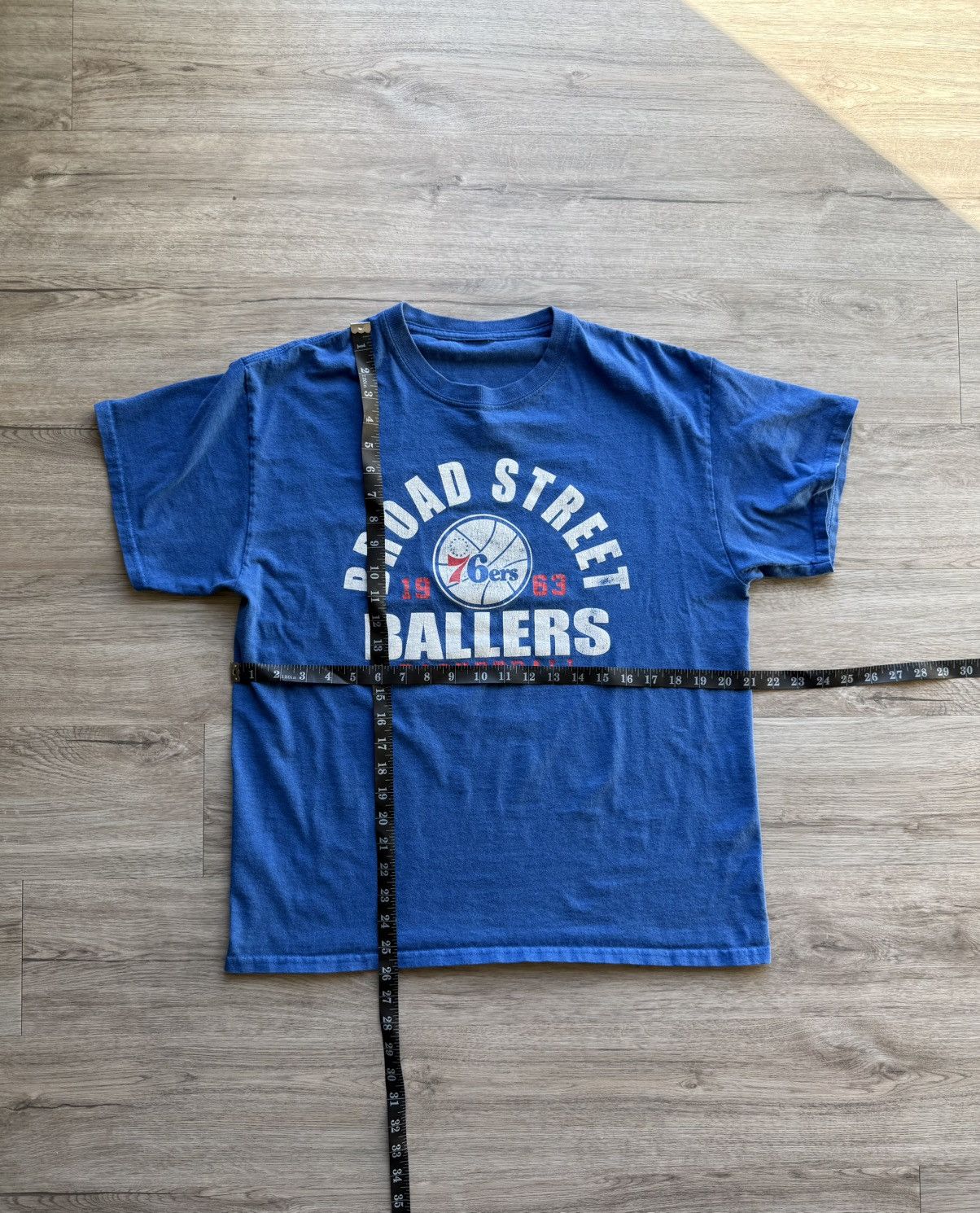 Vintage Vintage NBA T Shirt, Philadelphia 76ers Size US M / EU 48-50 / 2 - 4 Thumbnail
