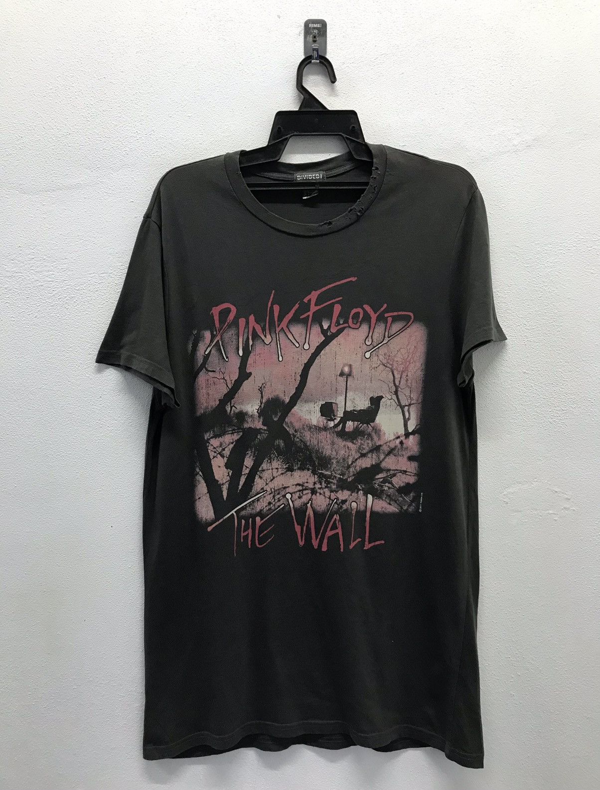 Band Tees Vintage H&M Pink Floyd The Wall Shirt Size US M / EU 48-50 / 2 - 1 Thumbnail
