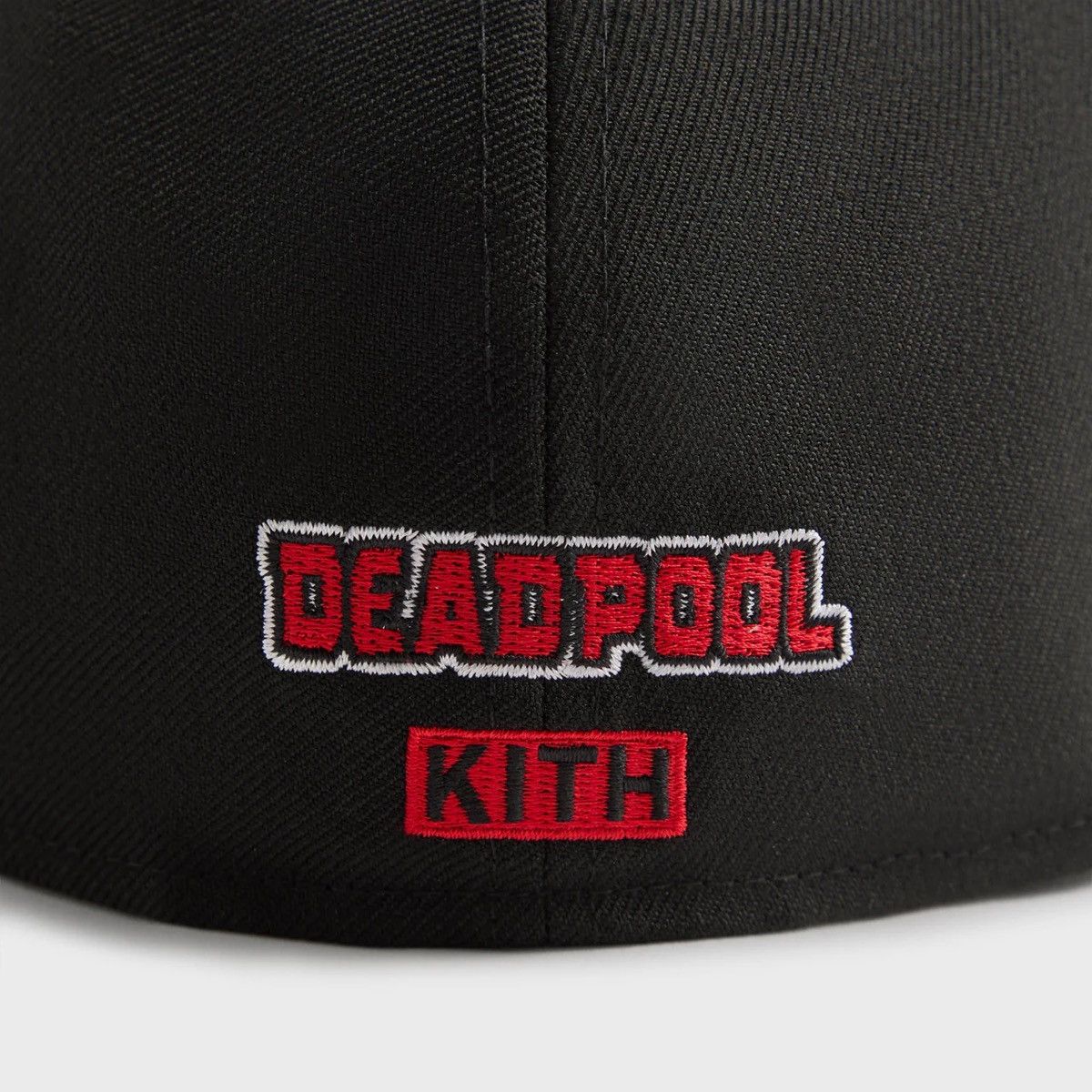 Kith × Marvel Comics [Size 8] Marvel Kith New Era Deadpool Fitted Hit Size ONE SIZE - 8 Thumbnail