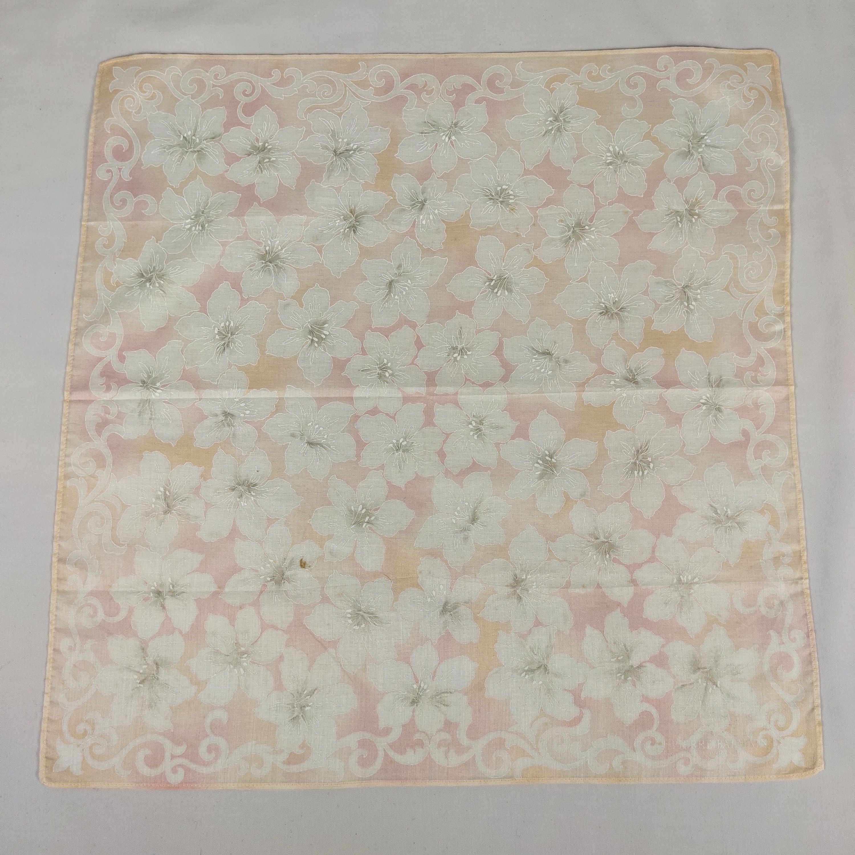 Pierre Balmain × Vintage Pierre Balmain Handkerchief / Neckerchief / Bandana FZ563 Size ONE SIZE - 3 Thumbnail
