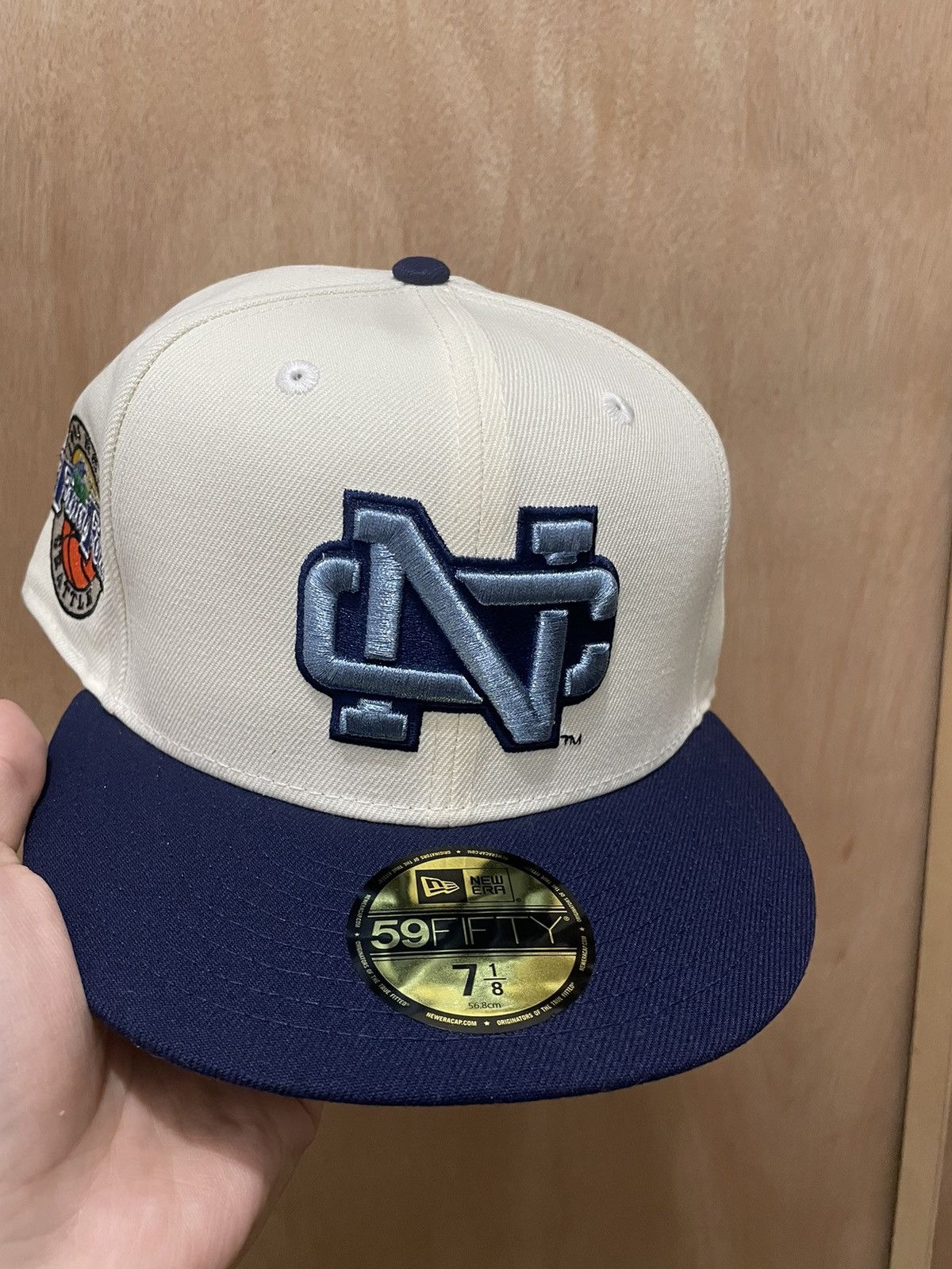 New Era Topperz unc North Carolina 1995 final four patch size 7 1/8 Size ONE SIZE - 1 Thumbnail