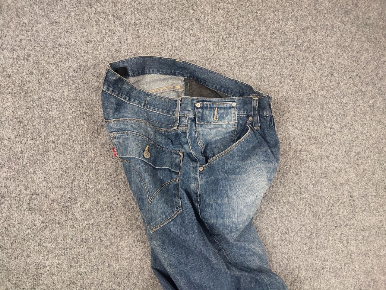 Levi's Rare Vintage 90s Levis Engineered Denim Jeans Twisted Faded Size US 32 / EU 48 - 9 Thumbnail