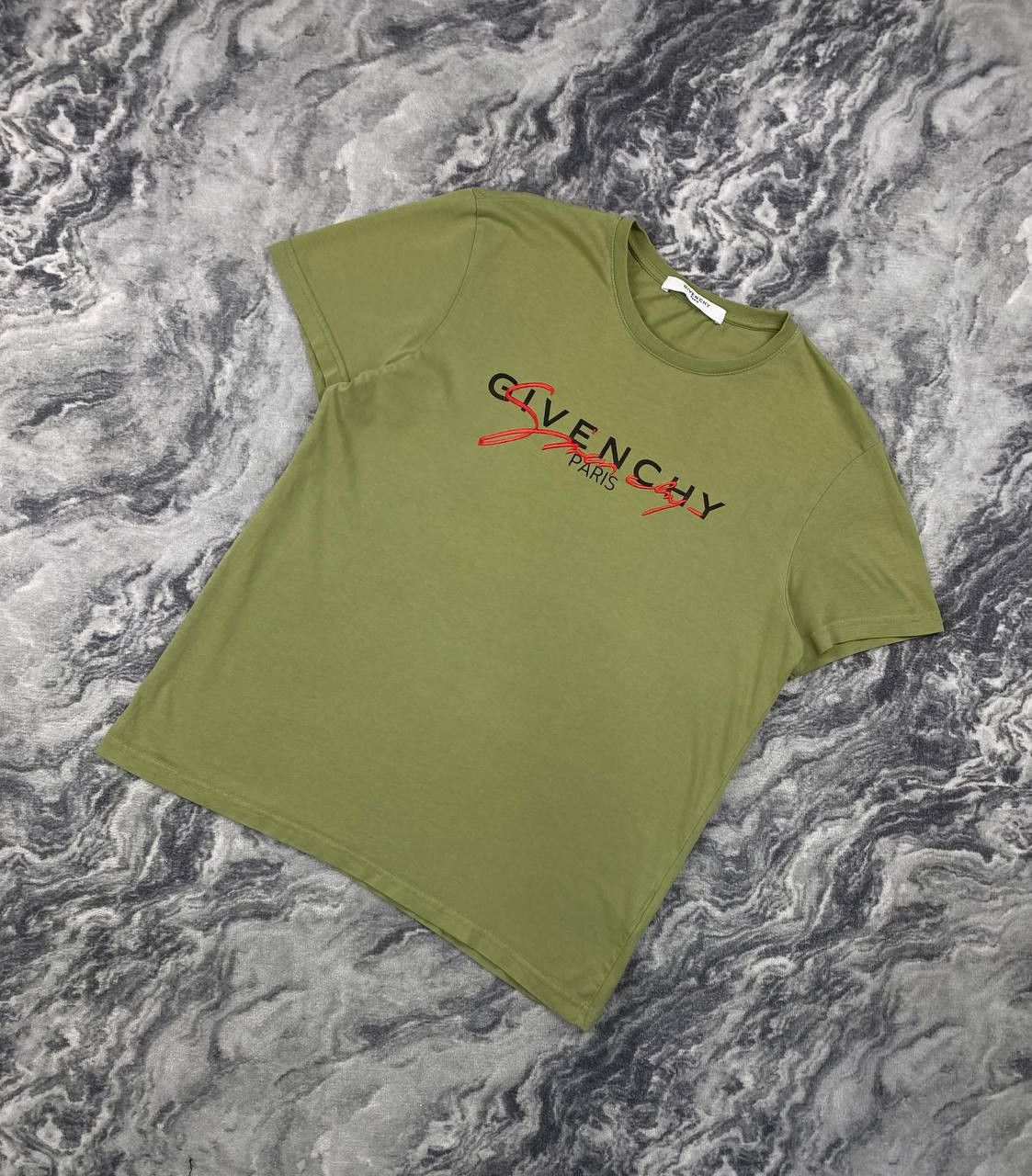 Givenchy Givenchy Paris Signature Embroidered Logo T-shirt Men Size US XL / EU 56 / 4 - 1 Thumbnail