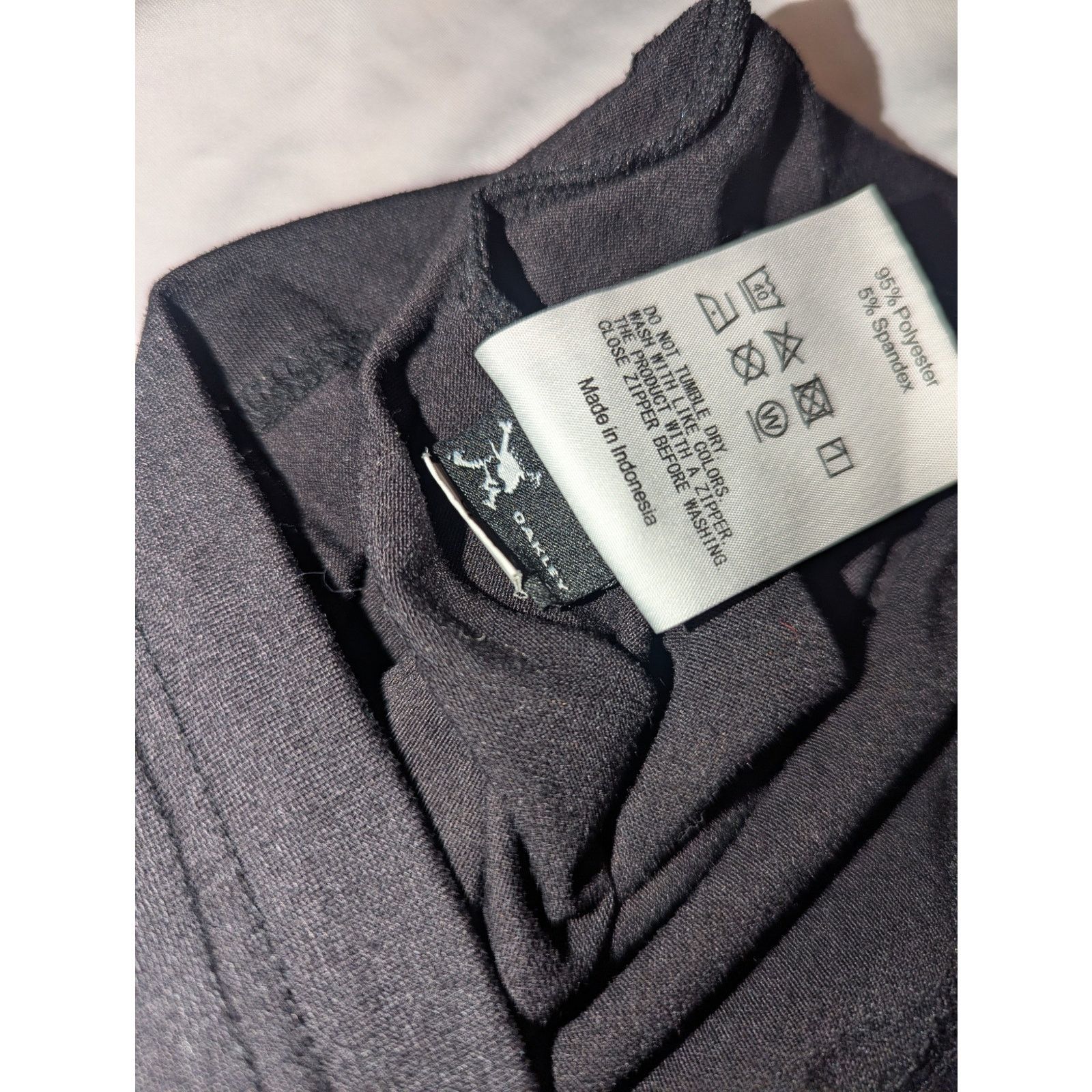 Oakley Rare Oakley Okinawa Japan Performance T Shirt Large Black Size US L / EU 52-54 / 3 - 9 Thumbnail