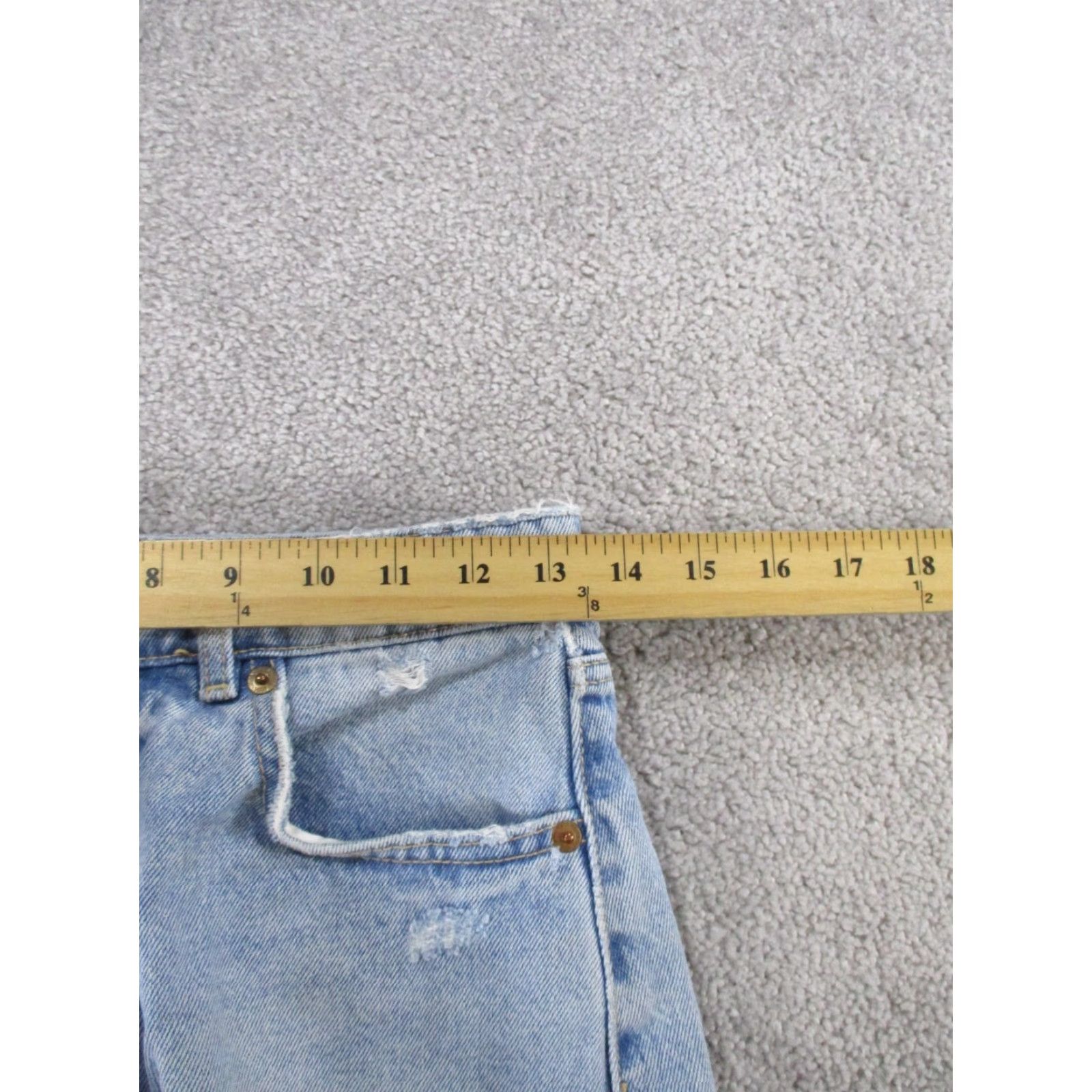 Zara VINTAGE Zara Shorts Womens 4 Light Wash Denim Cut Offs Size 27" / US 4 / IT 40 - 6 Thumbnail