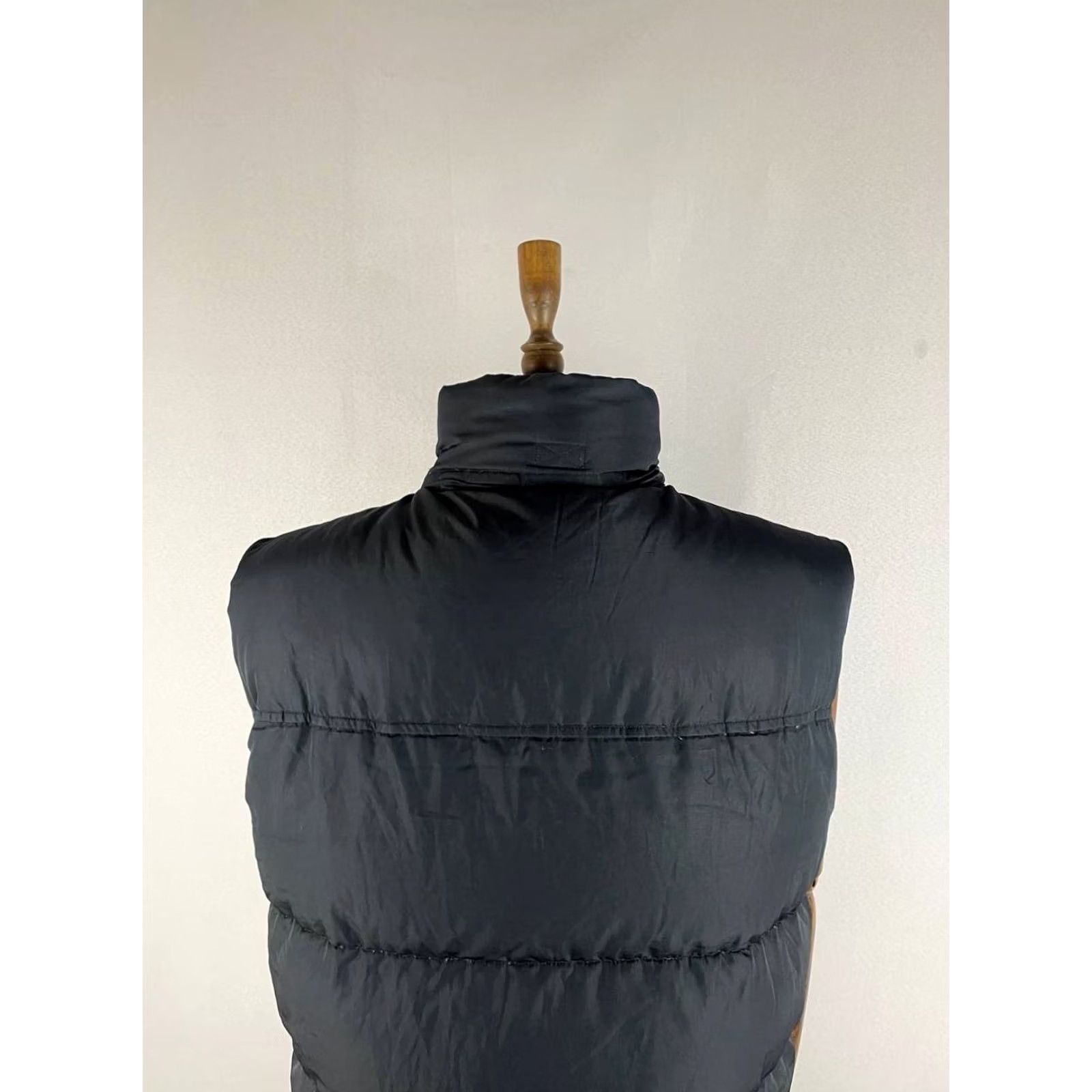 Nike Nike Mens Puffer Down Vest Size XL Black Polyester Sleeveless Windbreaker Size US XL / EU 56 / 4 - 7 Thumbnail