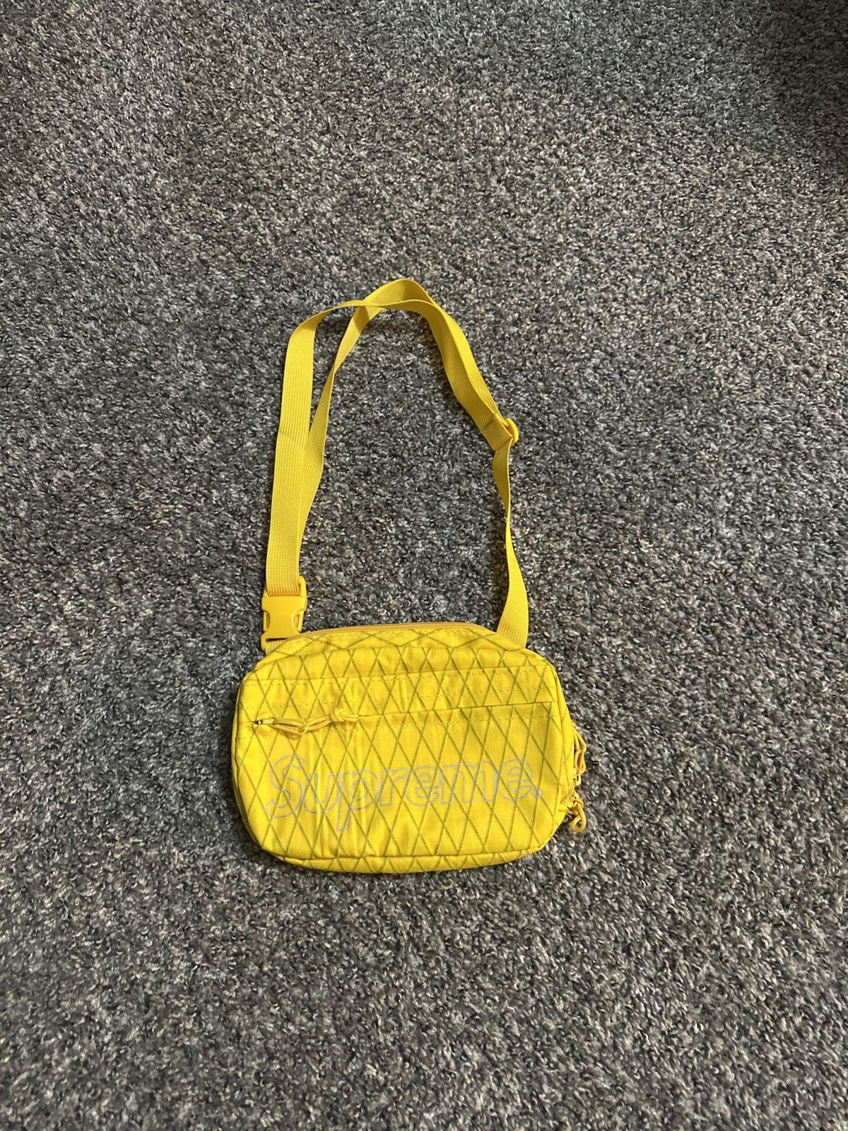 Supreme Yellow Supreme Fanny Pack / Cross Bag Size ONE SIZE - 1 Thumbnail