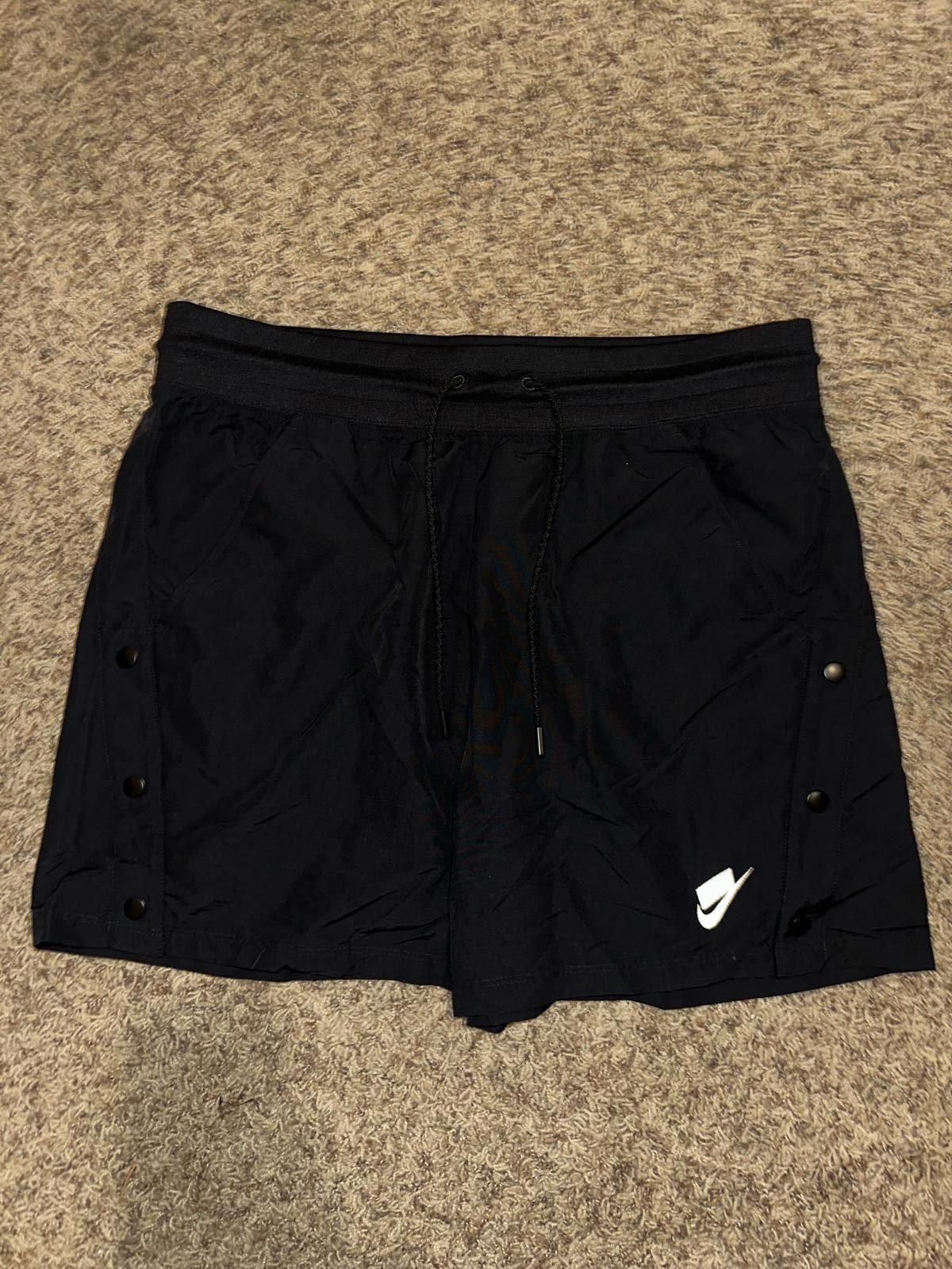 Nike Nike Women's Sportswear Nylon Standard Fit Black Shorts Size 40" / US 18 - 1 Thumbnail