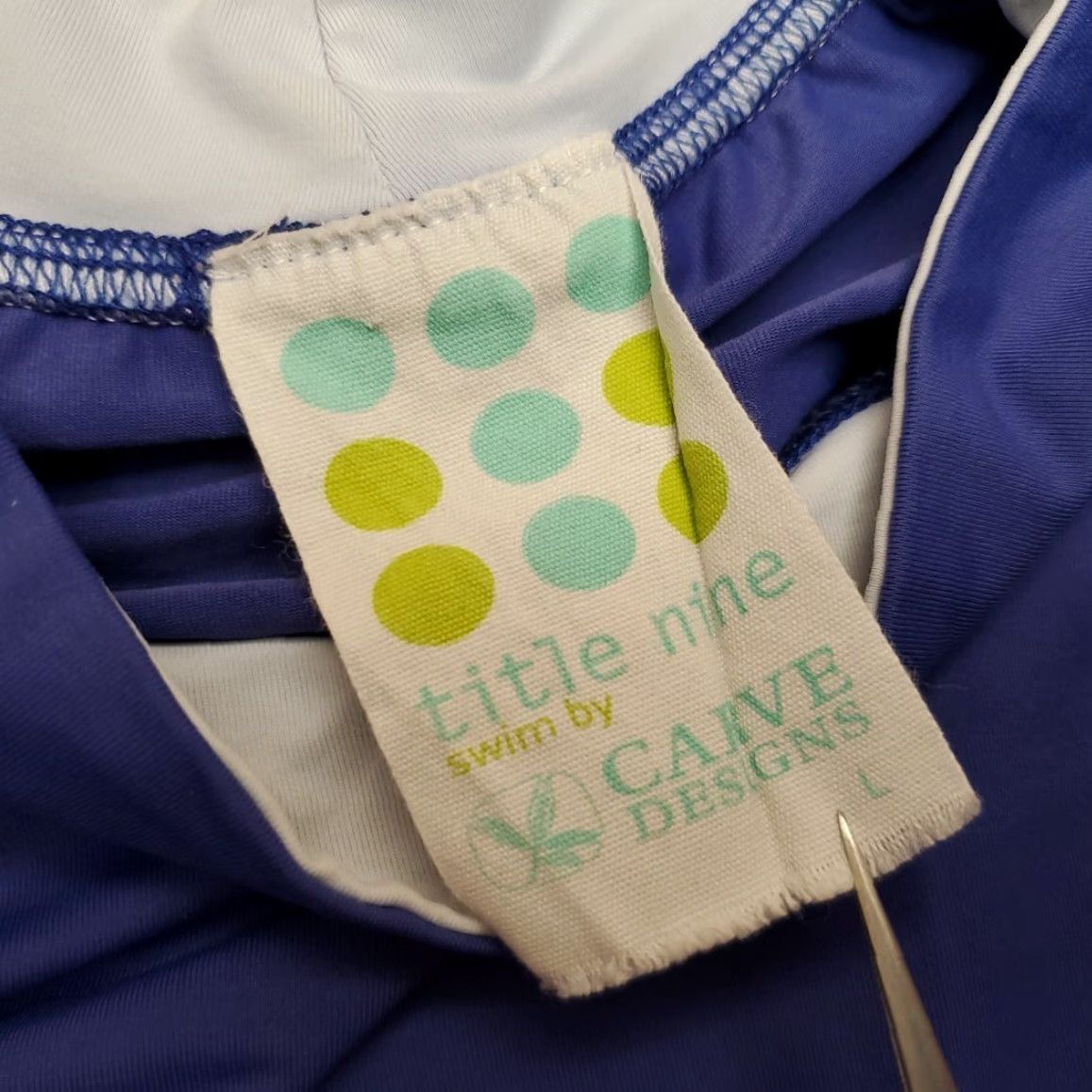 Vintage VINTAGE Title Nine Swim Shirt Women L Blue Surf Rash guard UPF Made in USA Size L / US 10 / IT 46 - 4 Thumbnail