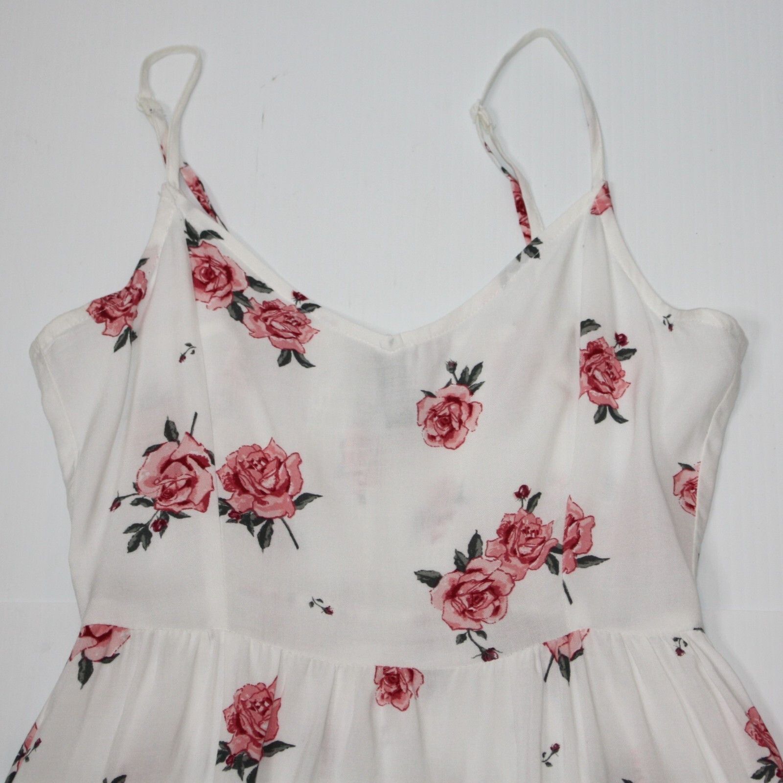 H&M White Floral Sleeveless Sundress with Roses in size US 0 Size XS / US 0-2 / IT 36-38 - 8 Thumbnail