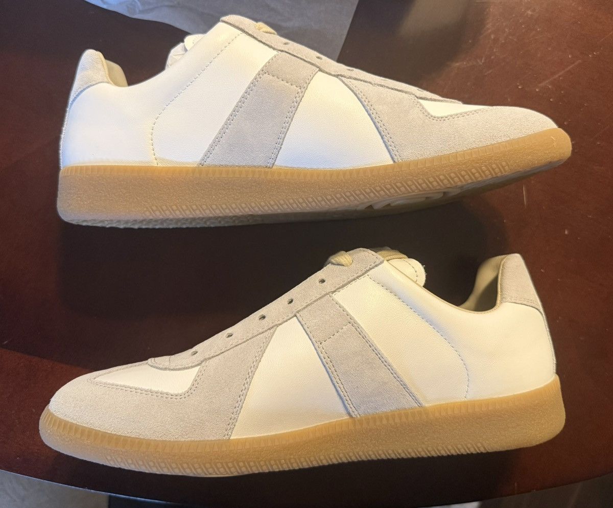 Maison Margiela Maison Margiela Replica Low Top Sneakers Women’s US10 / EU40 Size US 10 / IT 40 - 3 Thumbnail