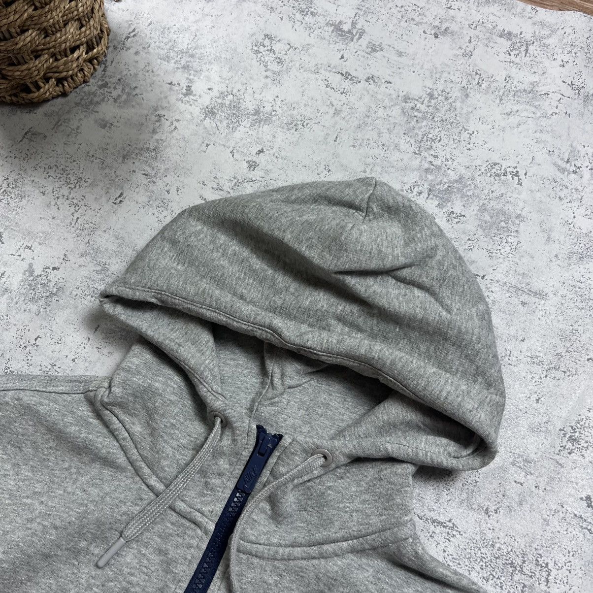 Nike 00s NIKE BASIC RETRO LOGO VINTAGE Y2K BLANK ZIP UP HOODIE Size US L / EU 52-54 / 3 - 5 Thumbnail