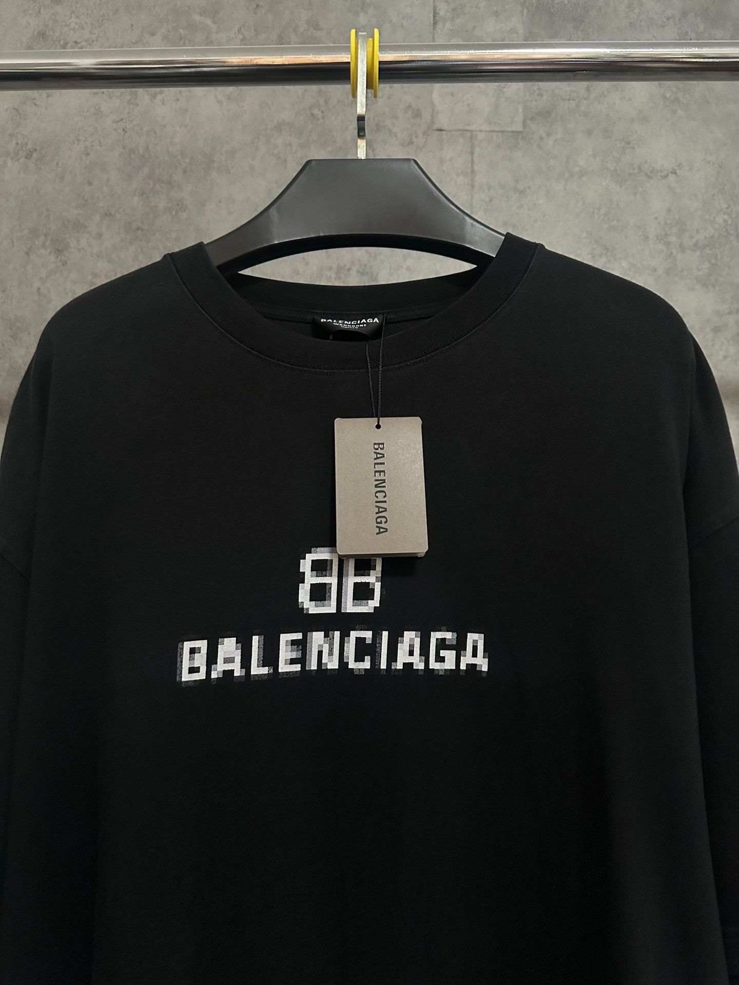 Balenciaga Balenciaga Double B Mosaic Short Sleeve T-shirt Size US XL / EU 56 / 4 - 2 Thumbnail