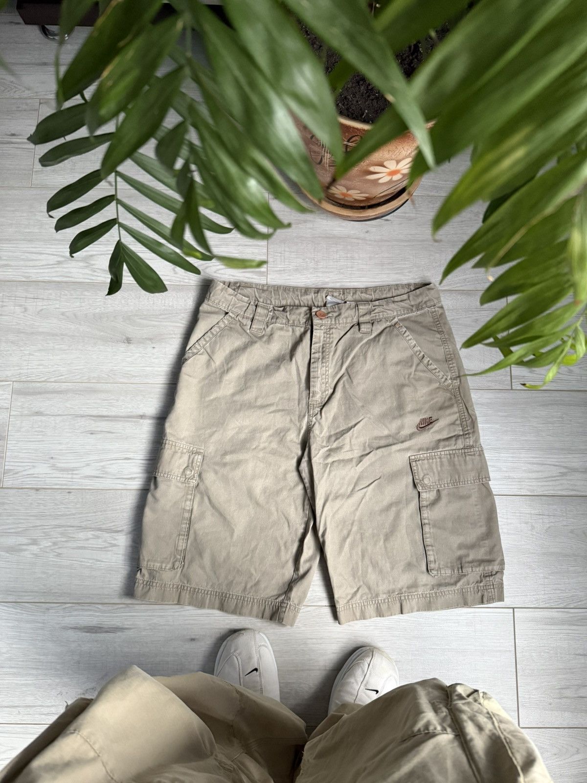 Nike × Vintage Vintage Nike cargo shorts Size US 32 / EU 48 - 1 Thumbnail