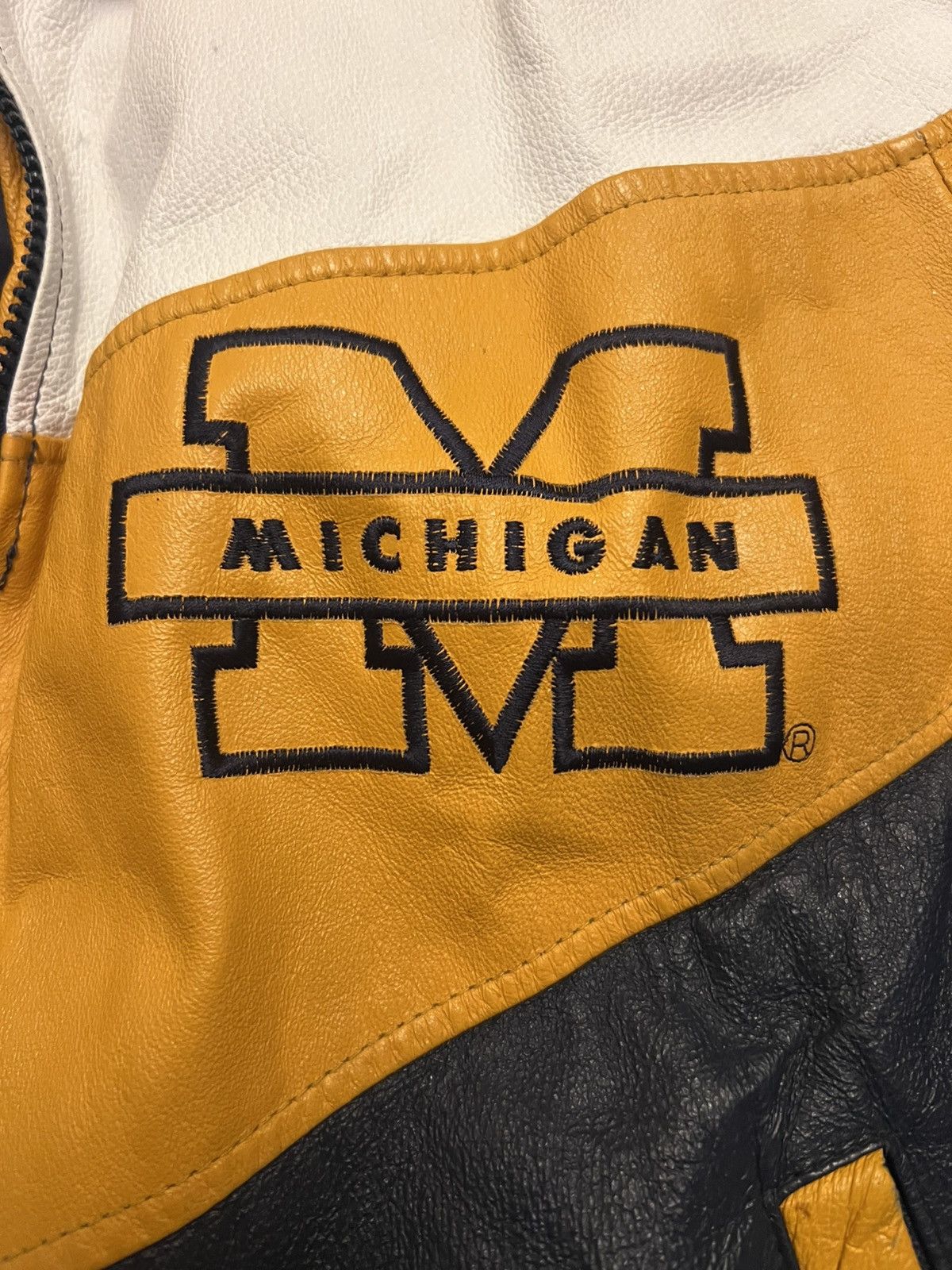 Vintage Michigan Umich leather jacket vintage size xl college phase Size US XL / EU 56 / 4 - 2 Thumbnail