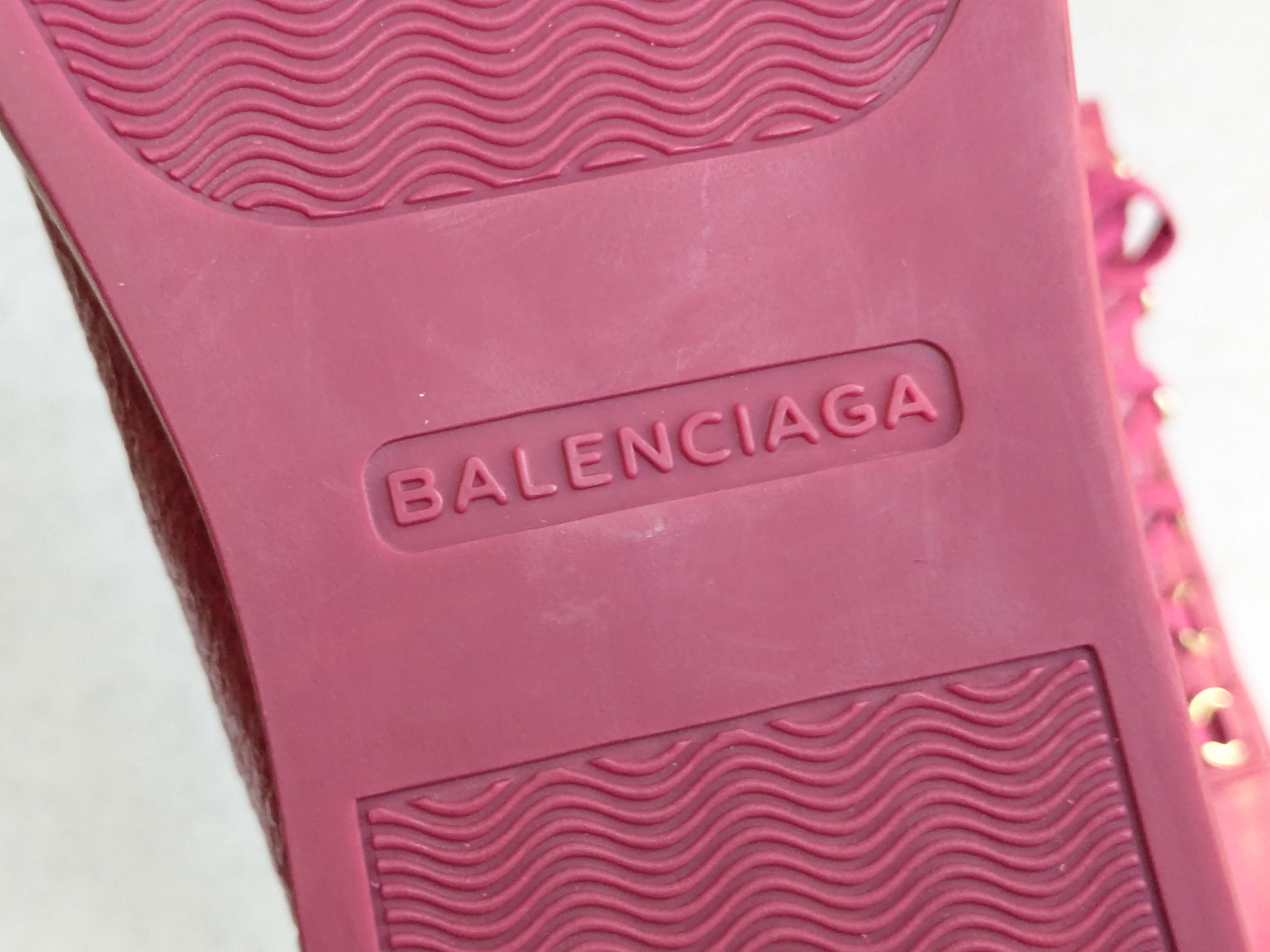 Balenciaga Balenciaga Arena Sneakers Pink Leather 10 Low Tops Size US 10 / EU 43 - 18 Thumbnail