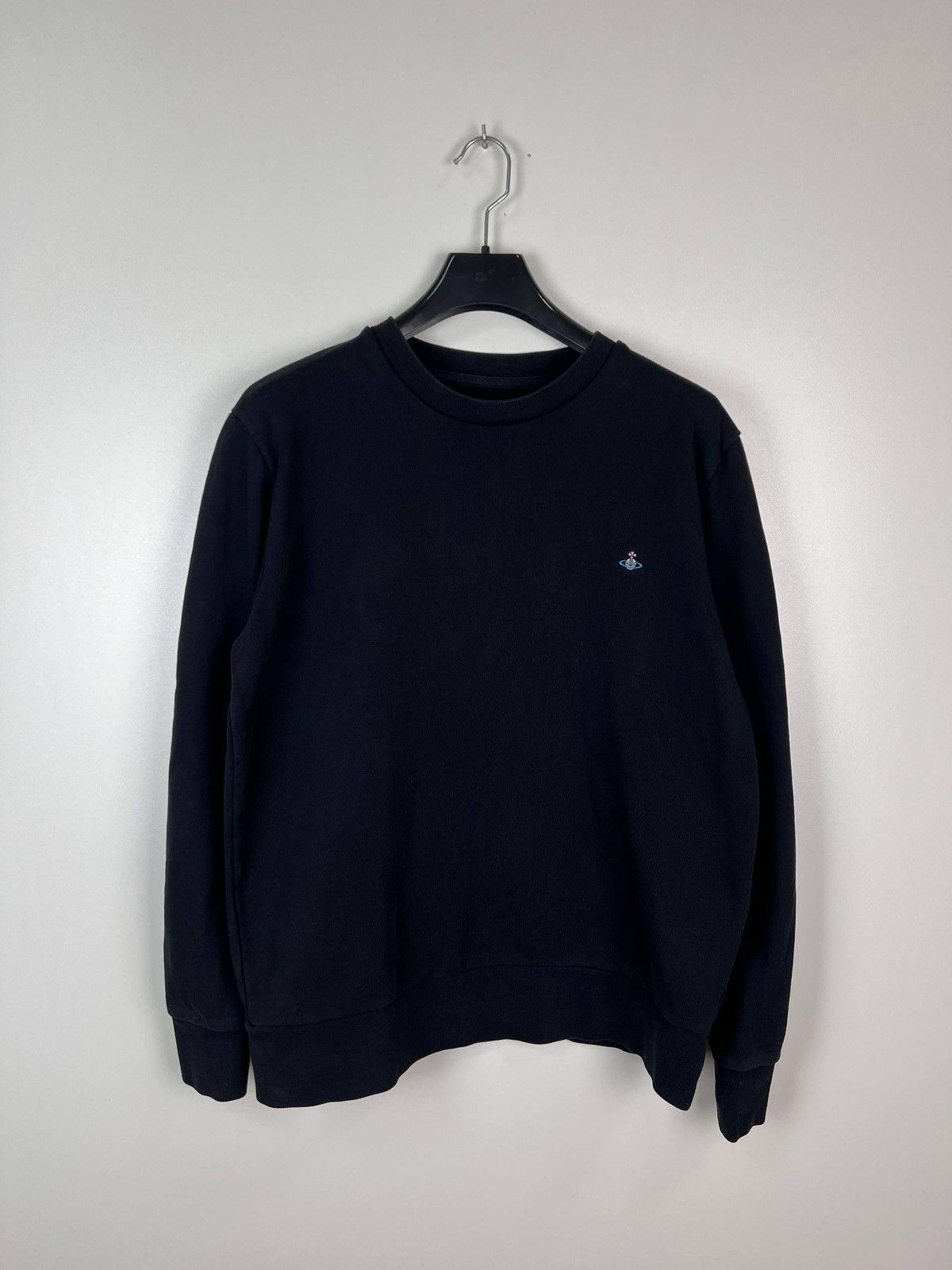 Vivienne Westwood Vivienne Westwood luxury sweatshirt size M Size US S / EU 44-46 / 1 - 1 Thumbnail