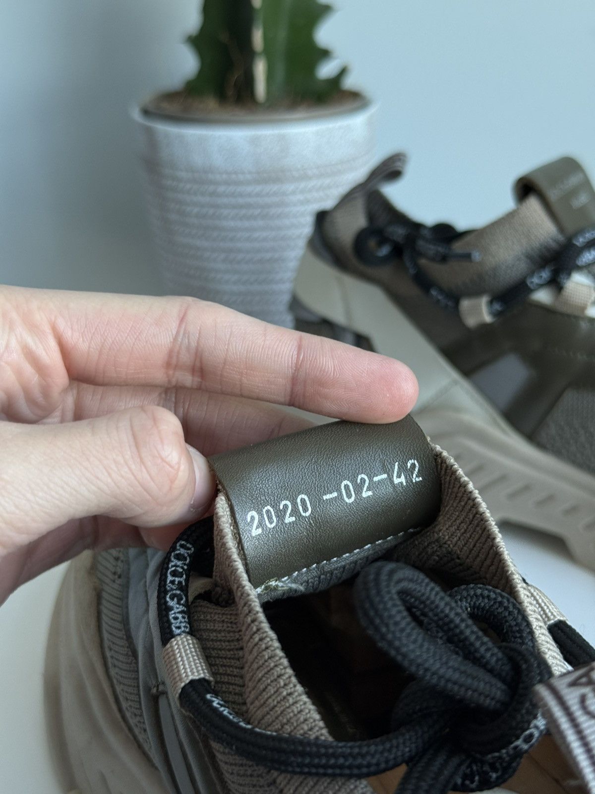 Dolce & Gabbana Dolce & Gabbana Daymaster Beige sneakers Suede Size US 10.5 / EU 43-44 - 13 Thumbnail