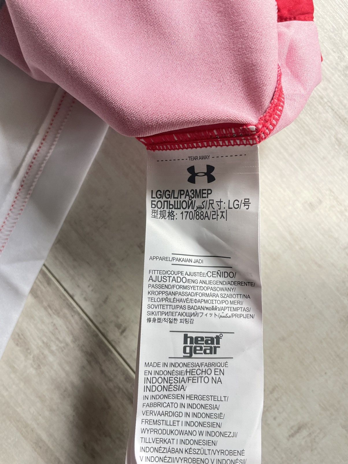 Under Armour Under Armour FC Southampton 2017/2018 Home Football Shirt Size US L / EU 52-54 / 3 - 9 Thumbnail