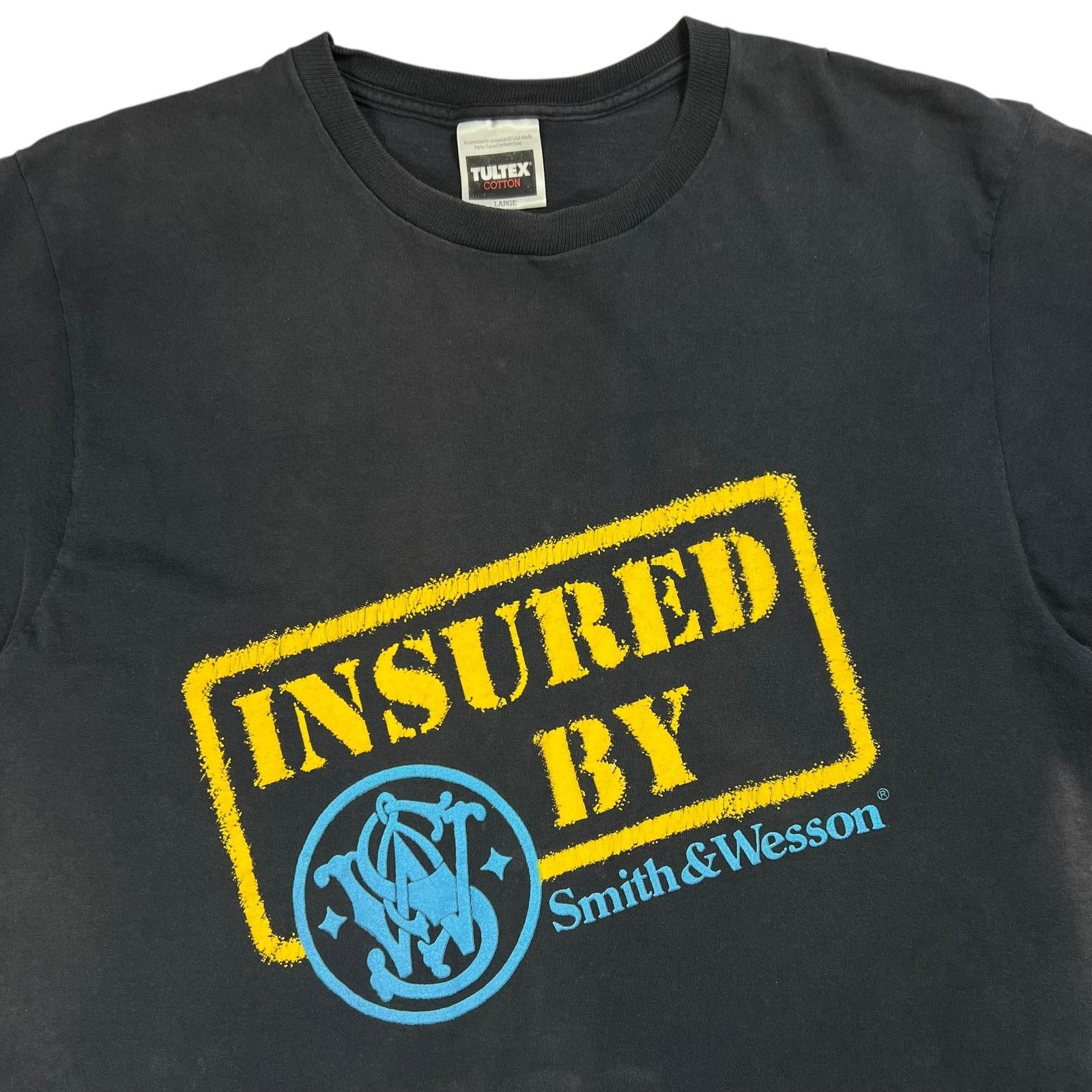 Tultex × Vintage Vintage 90s Insured By Smith & Wesson faded gun tee (L) Size US L / EU 52-54 / 3 - 2 Thumbnail