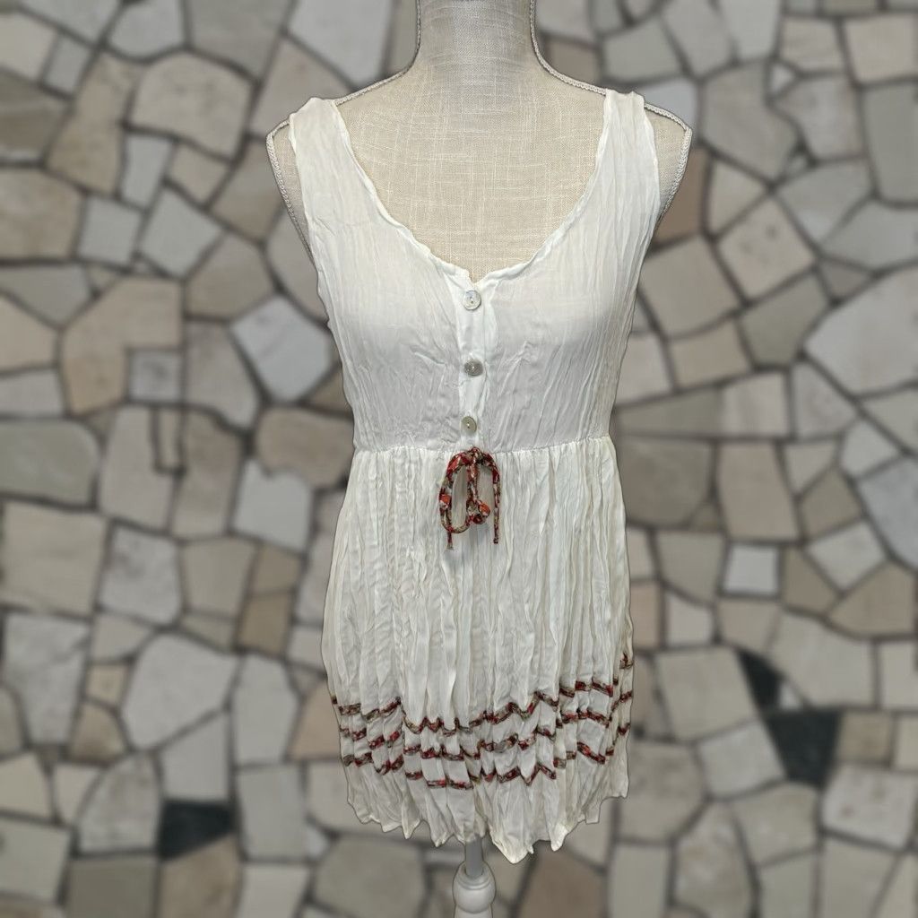 Vintage Basement Y2K Crinkle Dress with Floral Trim Pearl Buttons Waist Tie