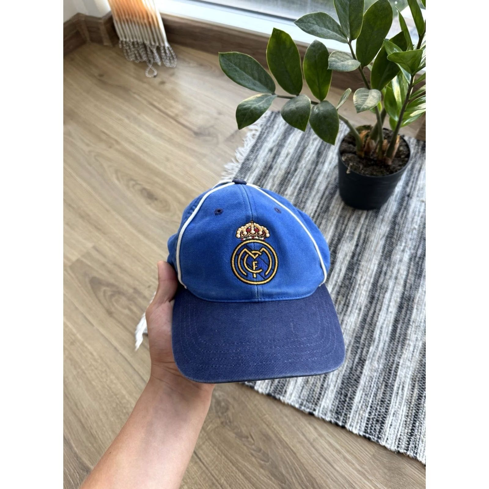 Adidas VINTAGE Real Madrid Adidas Football Soccer Cap Hat Blue One Size Men Size ONE SIZE - 2 Thumbnail