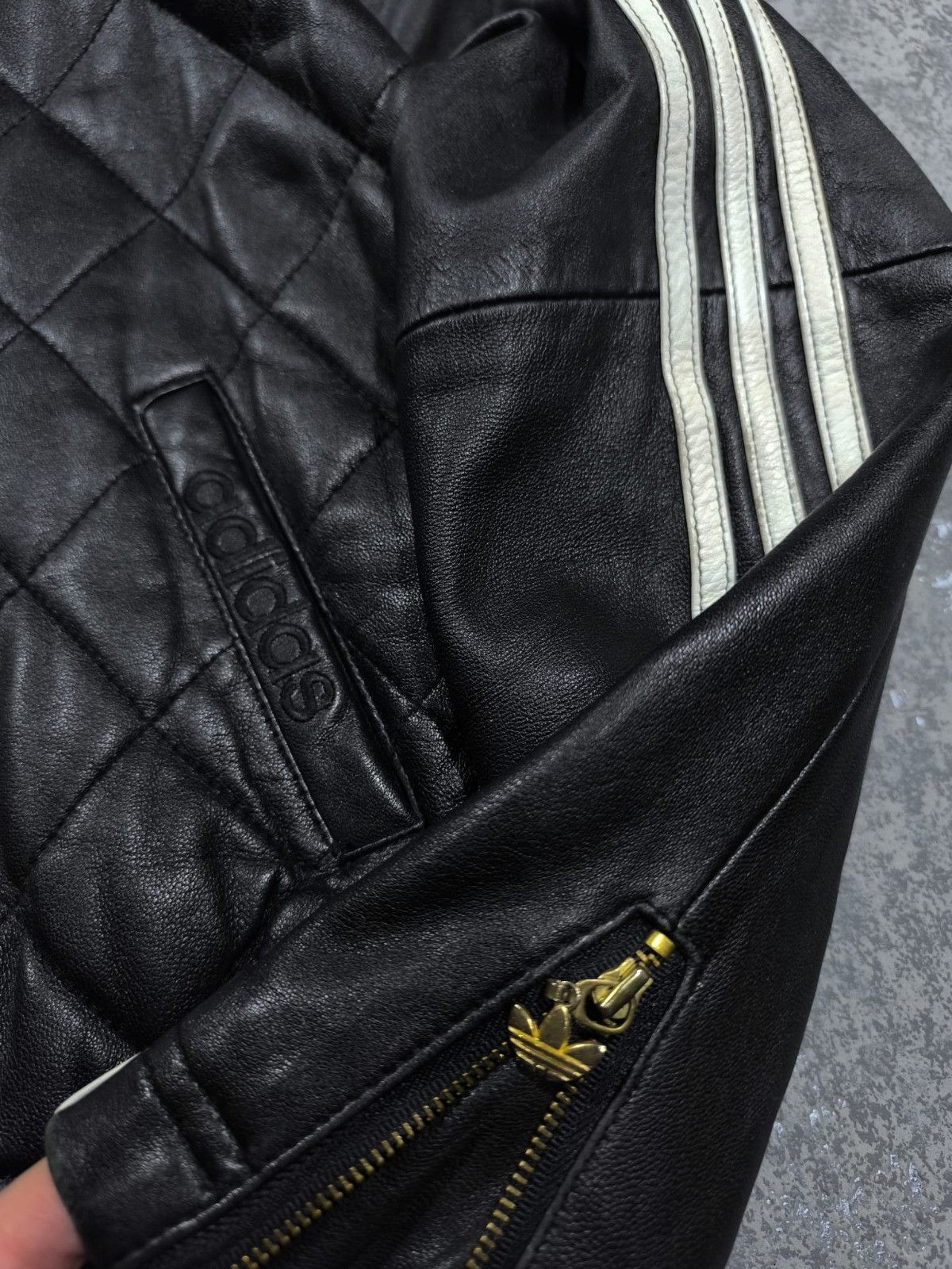Adidas vintage Adidas three-stripe leather crop bomber jacket Size M / US 6-8 / IT 42-44 - 5 Thumbnail