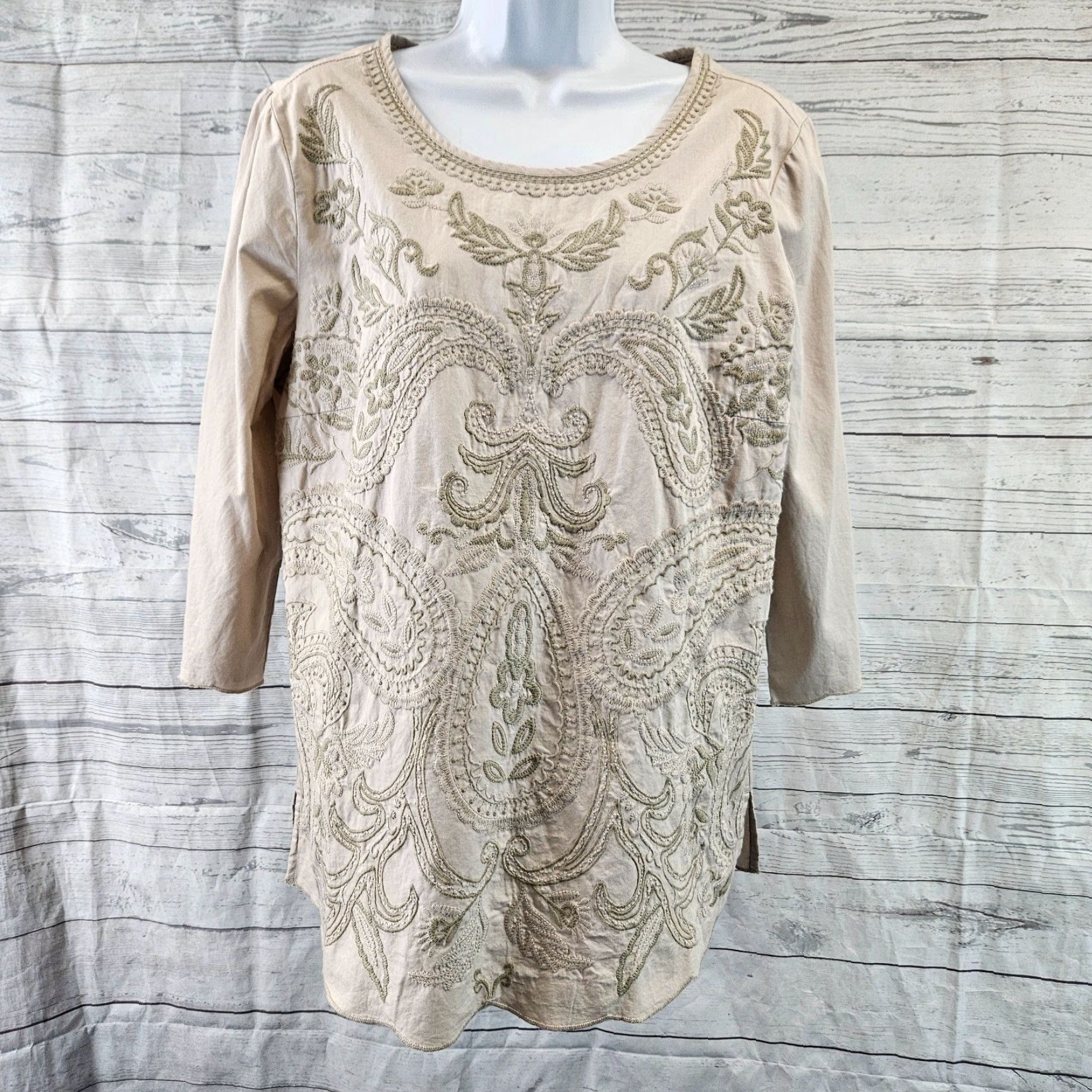Vintage Chicos Womens Paisley Embroidered Top Blouse Sz M size Medium Contemporary Taupe Brown 3/4 Sleeve Round Neck Womens Size M / US 6-8 / IT 42-44 - 2 Thumbnail