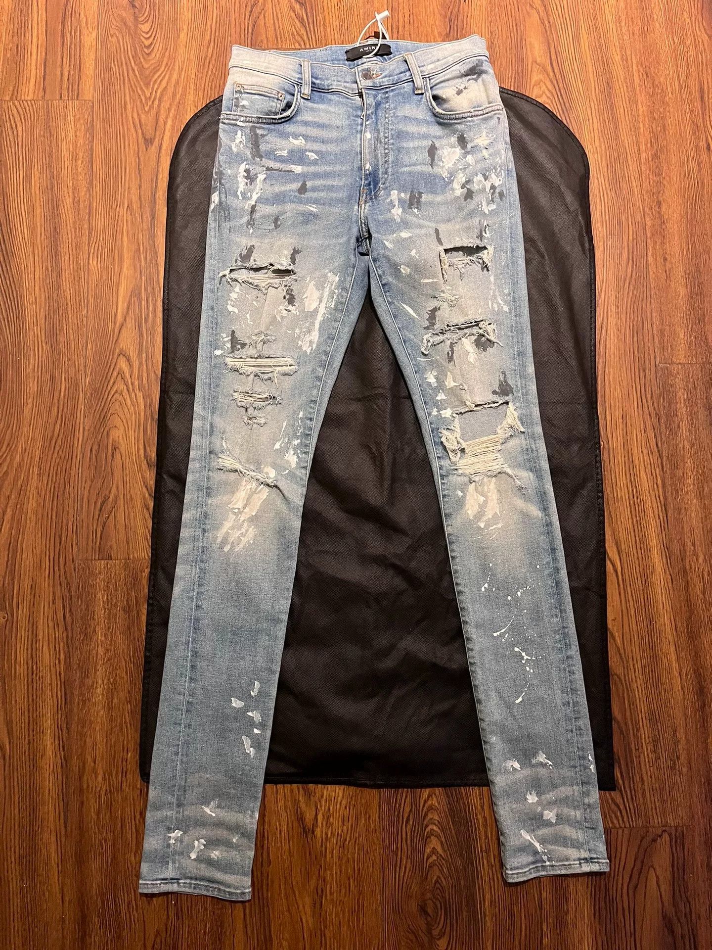 Amiri classic distressed blue denim jeans Size US 31 - 1 Thumbnail