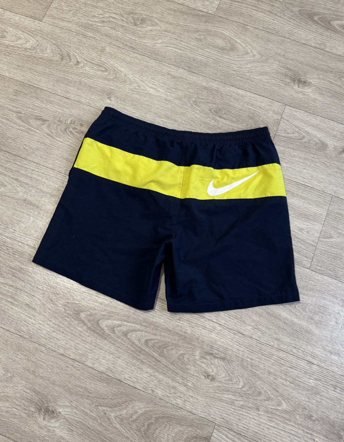 Nike × Vintage 🔷Vintage Nike Swoosh Nylon Shorts 2000s🔷 Size US 34 / EU 50 - 4 Thumbnail