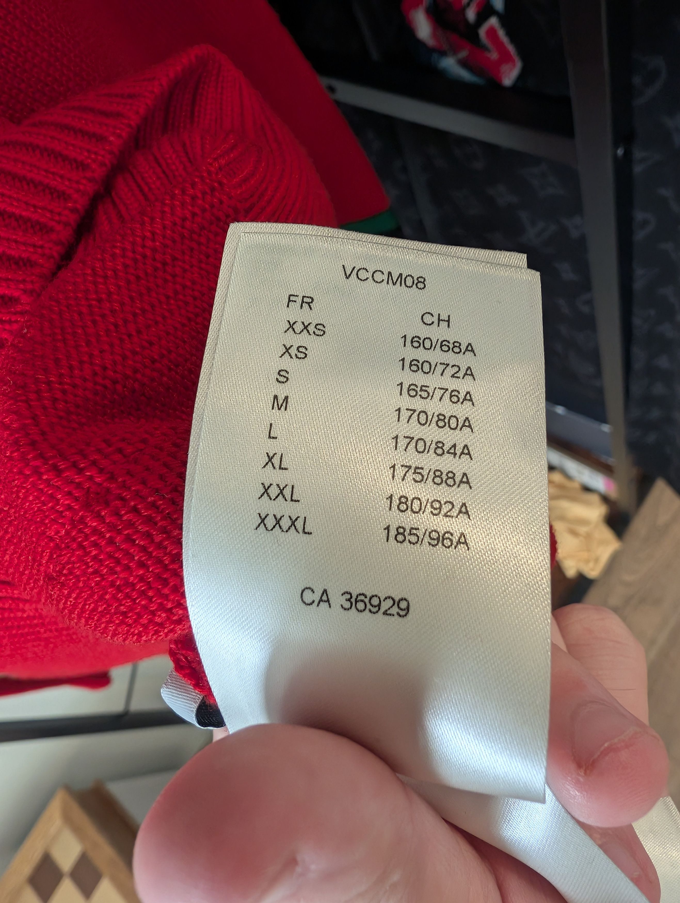 Louis Vuitton Louis Vuitton wool logo patch sweater Size US M / EU 48-50 / 2 - 8 Thumbnail