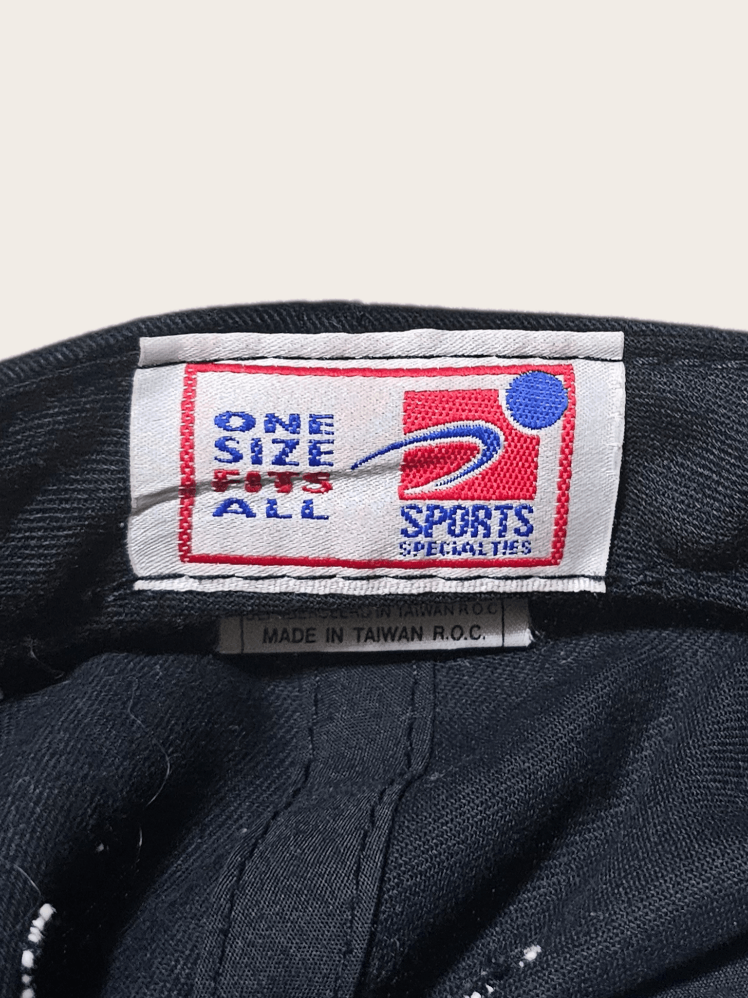 Sports Specialties Jordan And Pippen 5 Championships Hat Size ONE SIZE - 5 Thumbnail