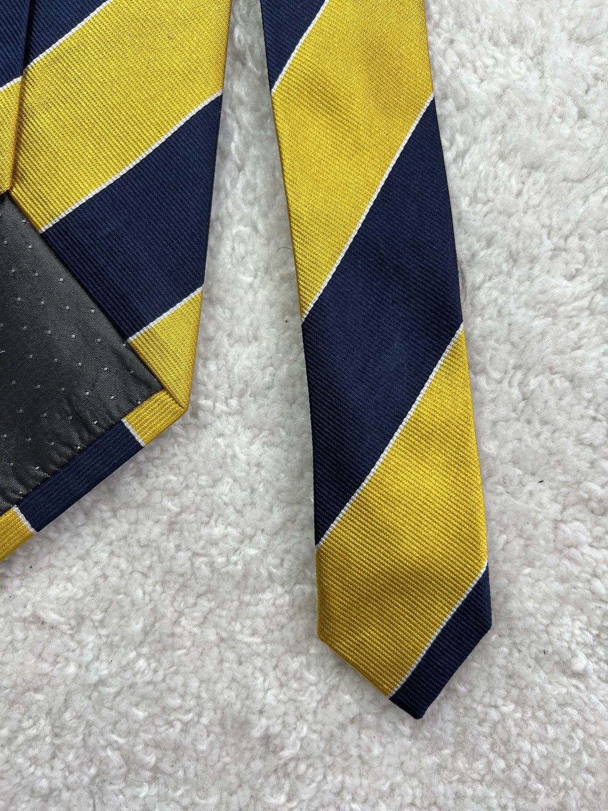 Yves Saint Laurent Vintage YSL Yves Saint Laurent Silk Geometric Luxury Tie Size ONE SIZE - 9 Thumbnail