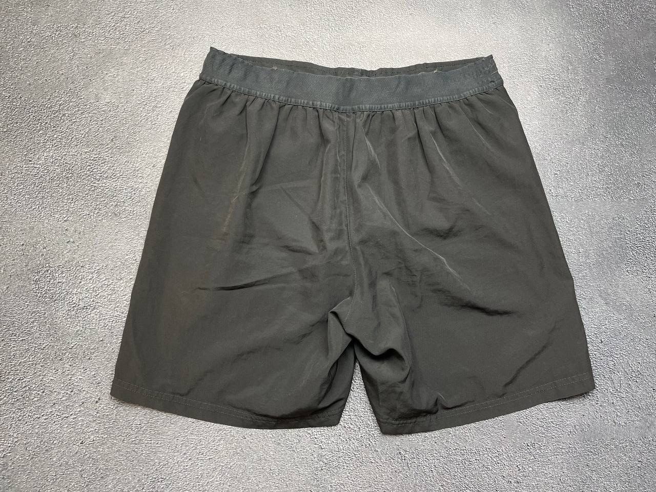 Puma Vintage Manchester City Puma Shorts size M Size US 32 / EU 48 - 2 Thumbnail