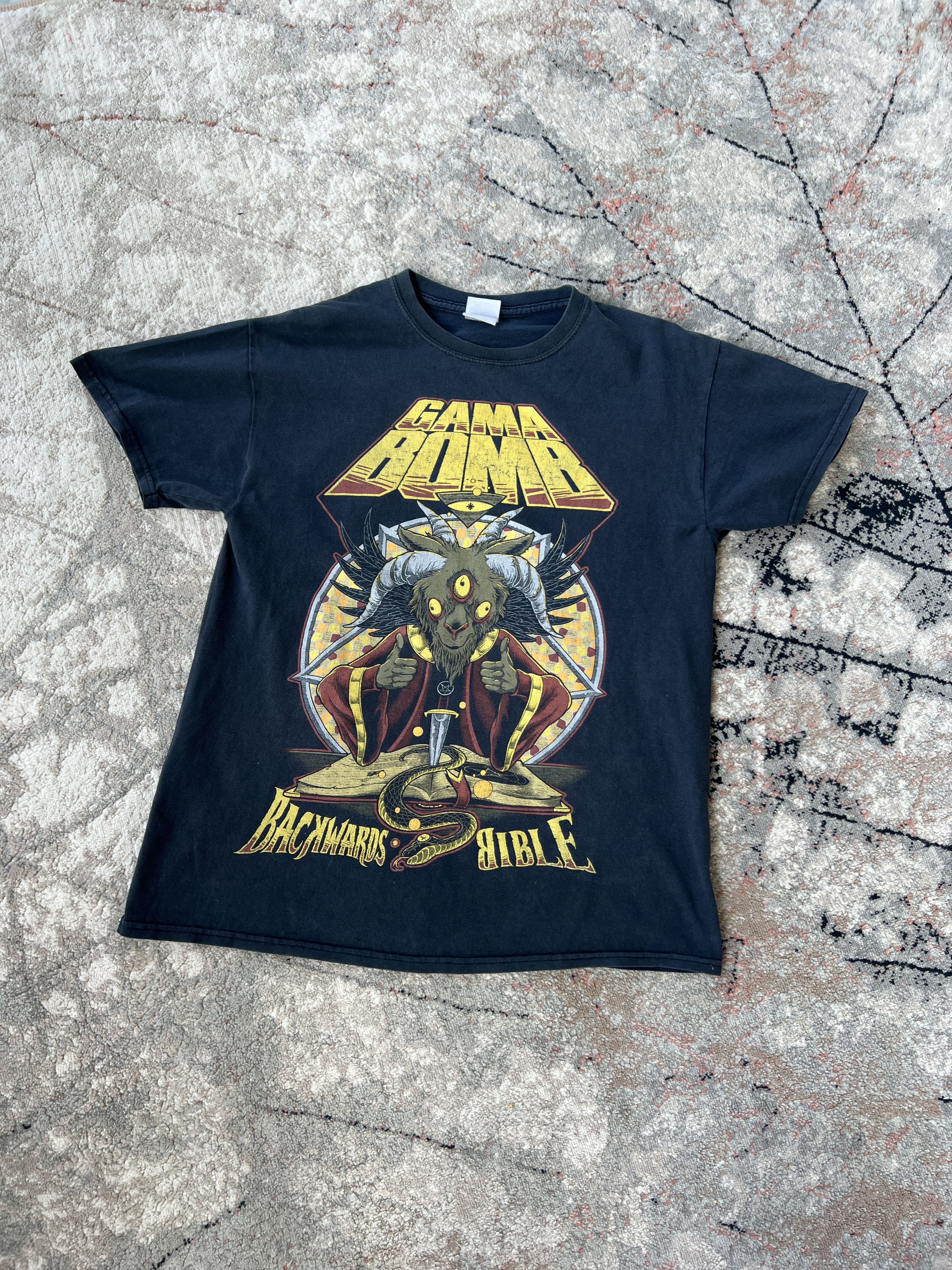 Band Tees Gama Bomb Backwards Bible Tee Size US M / EU 48-50 / 2 - 1 Thumbnail