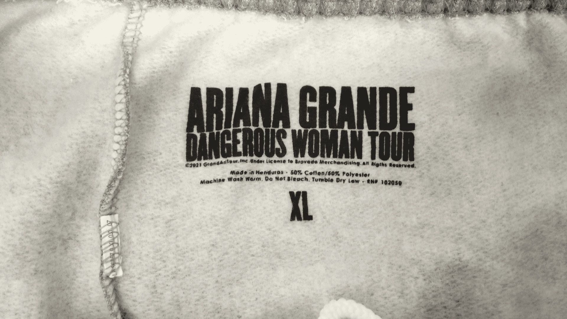 Other Ariana Grande Dangerous Sweat Pants Size 35" - 4 Thumbnail