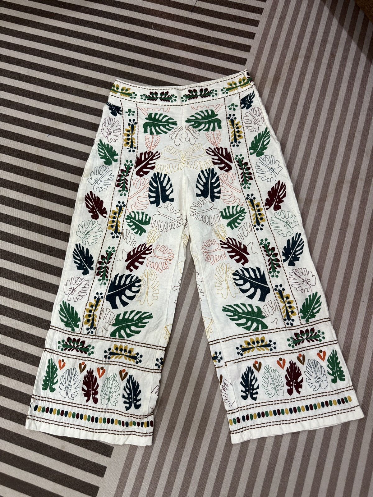 Zara 🔥🔥🔥ARCHIVE ZARA EMBROIDERY FLORAL PANTS Size 30" / US 8 / IT 44 - 1 Thumbnail