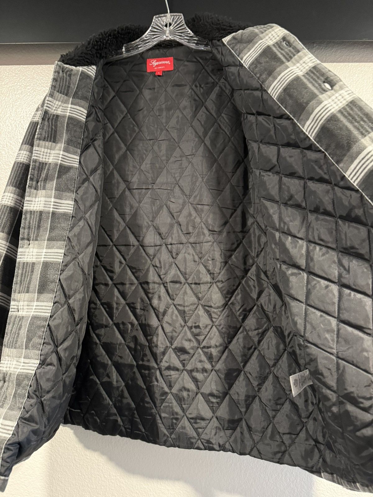 Supreme Supreme Faux Fur Collar Flannel Shirt (L) Size US L / EU 52-54 / 3 - 9 Thumbnail