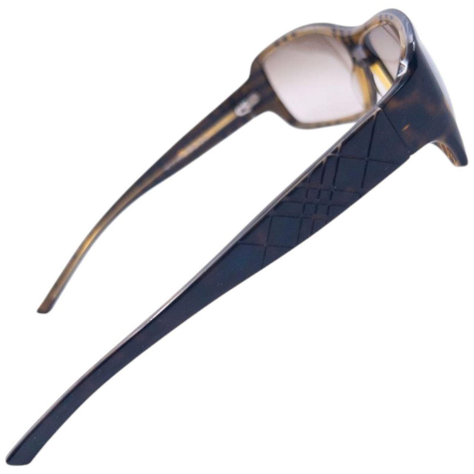 Burberry Vintage Burberry Nova Check Embossed Tortoise Sunglasses Size ONE SIZE - 3 Thumbnail