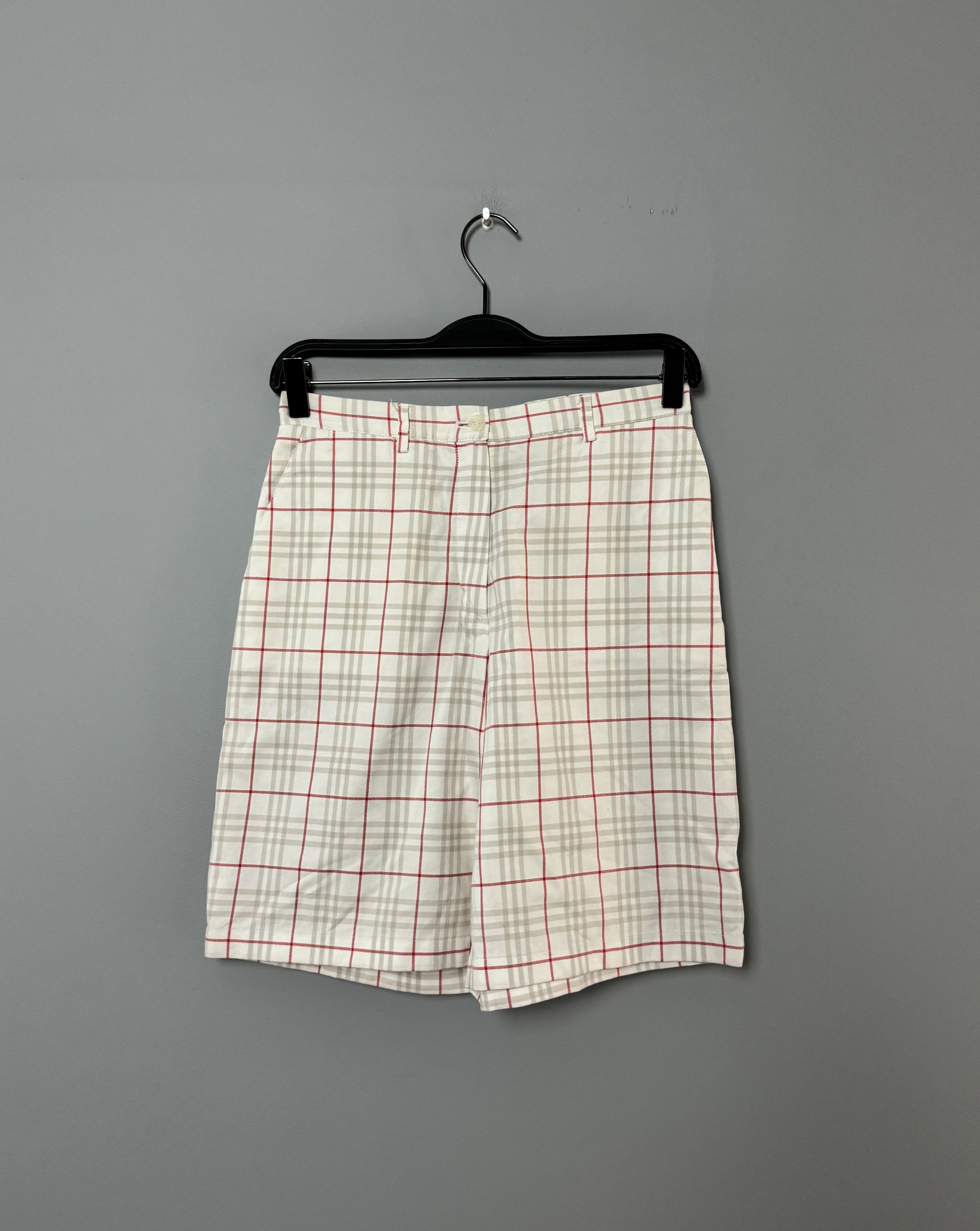 Burberry Burberry London Golf Nova Check Chino Shorts Size UK 8 US 4 Size 27" / US 4 / IT 40 - 2 Thumbnail