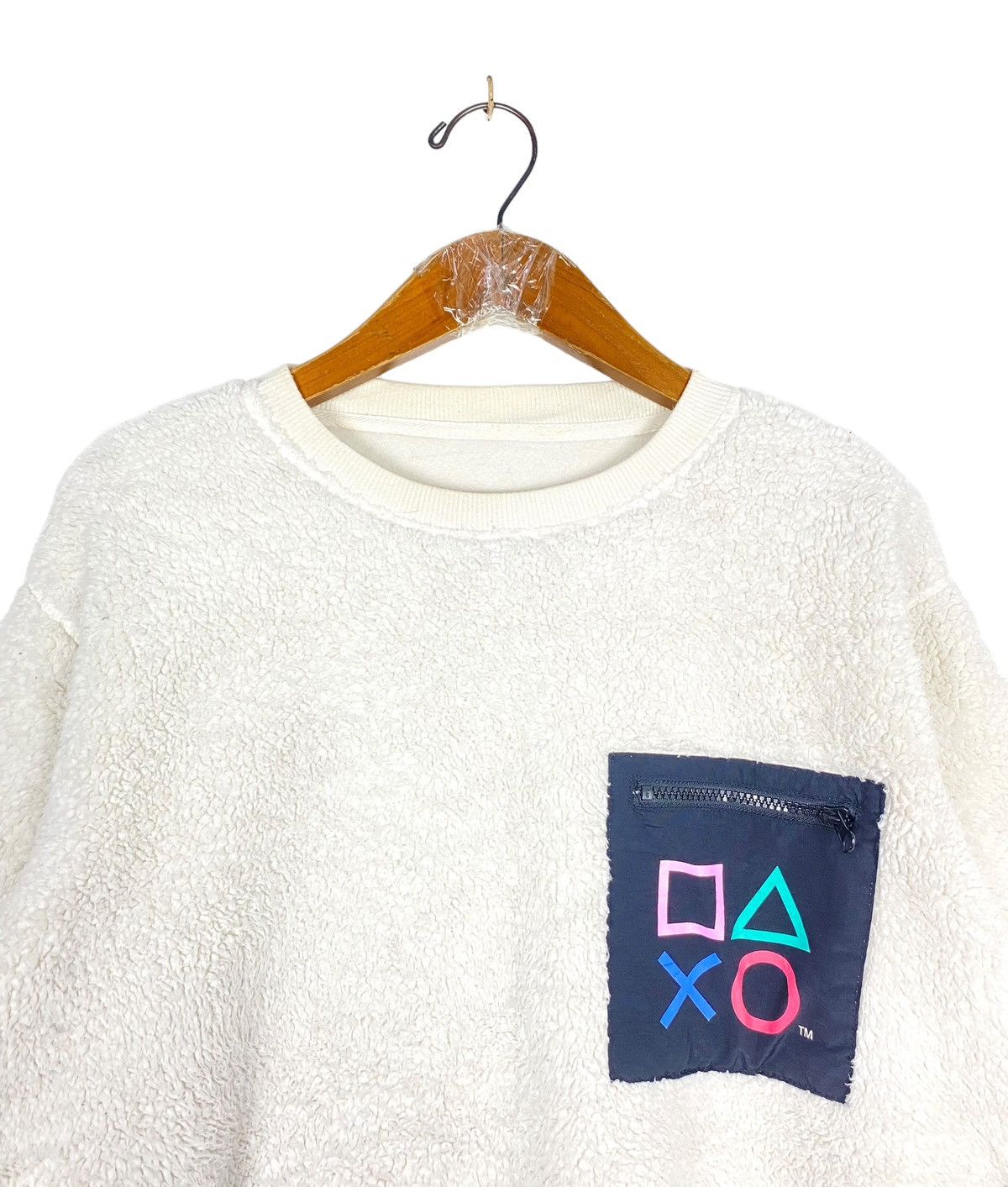 GU Rare‼️ Gu x PlayStation Deep Pile Fleece Size L / US 10 / IT 46 - 4 Thumbnail