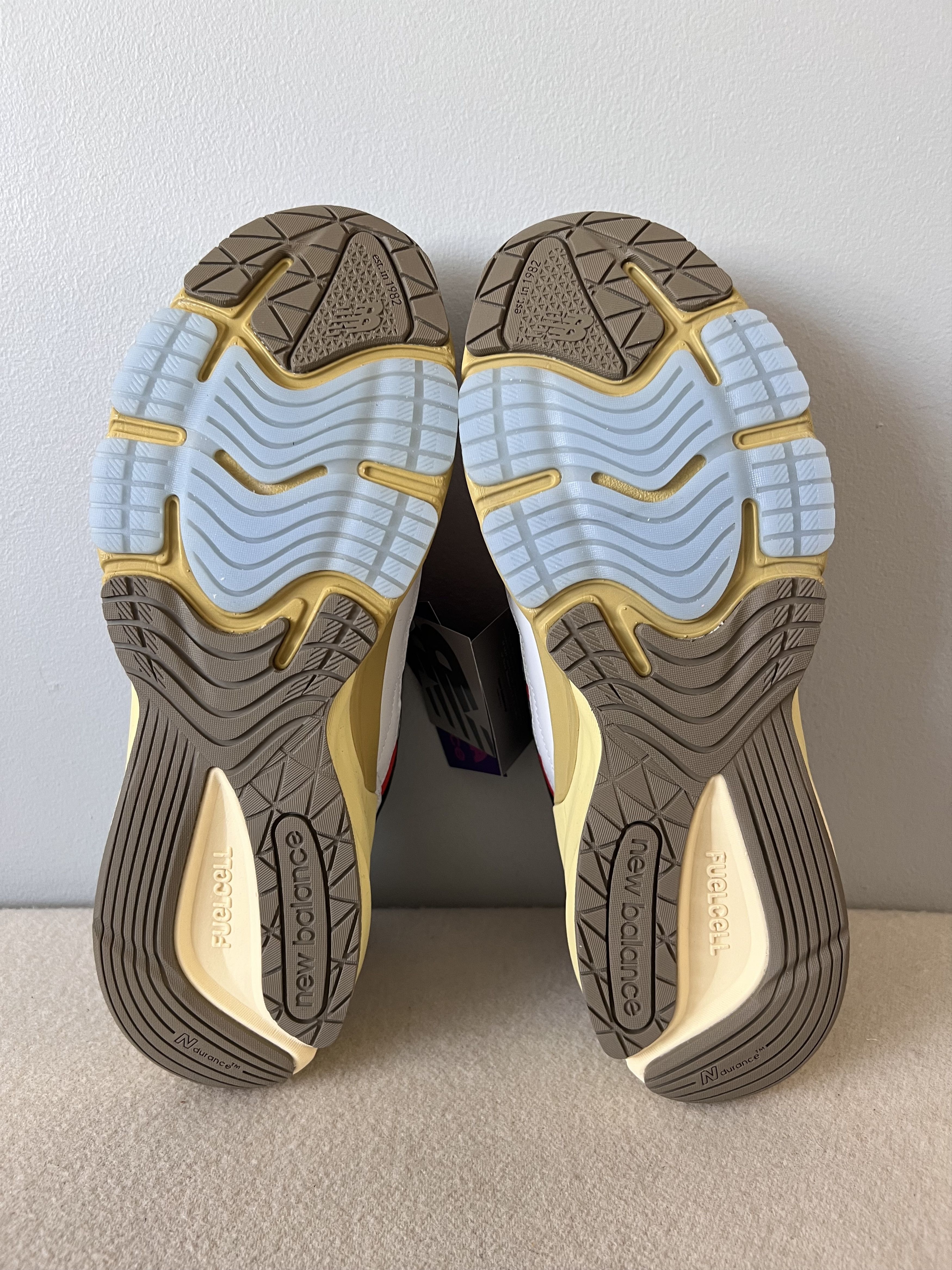 Action Bronson × New Balance Action Bronson New Balance 990v6 in Untitled Size US 12 / EU 45 - 6 Thumbnail