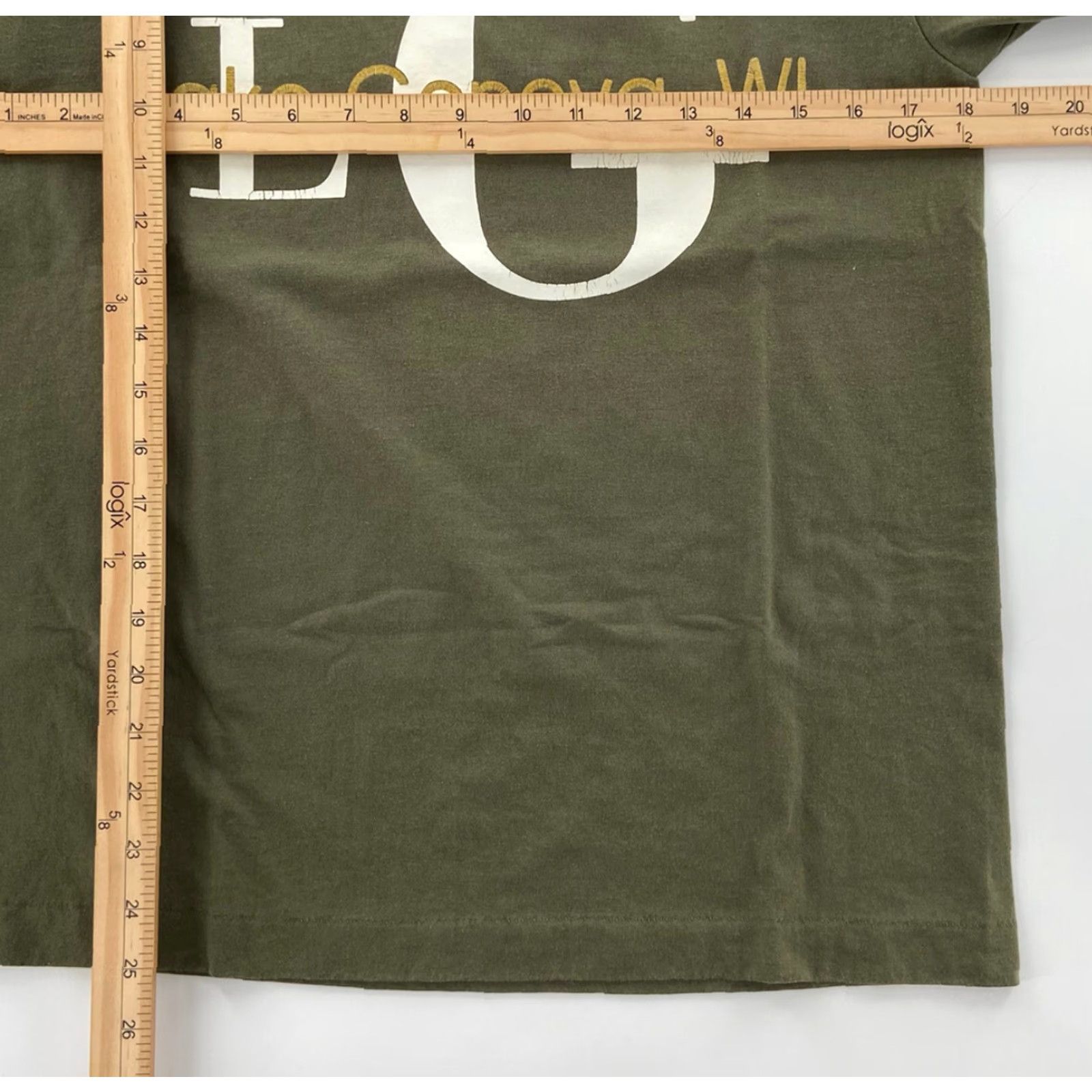 Fruit Of The Loom VINTAGE Fruit of the Loom Lake Geneva WI Crewneck Shirt Adult Medium Olive Green Double-Sided Print 90s City USA Mens Size US M / EU 48-50 / 2 - 6 Thumbnail
