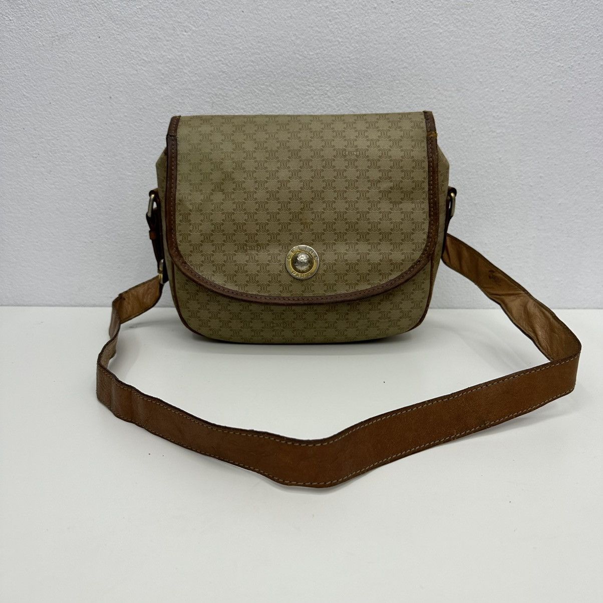 Celine ‼️YES‼️ AUTHENTIC CELINE MACADAM SHOULDER SHOULDER BAG Size ONE SIZE - 2 Thumbnail
