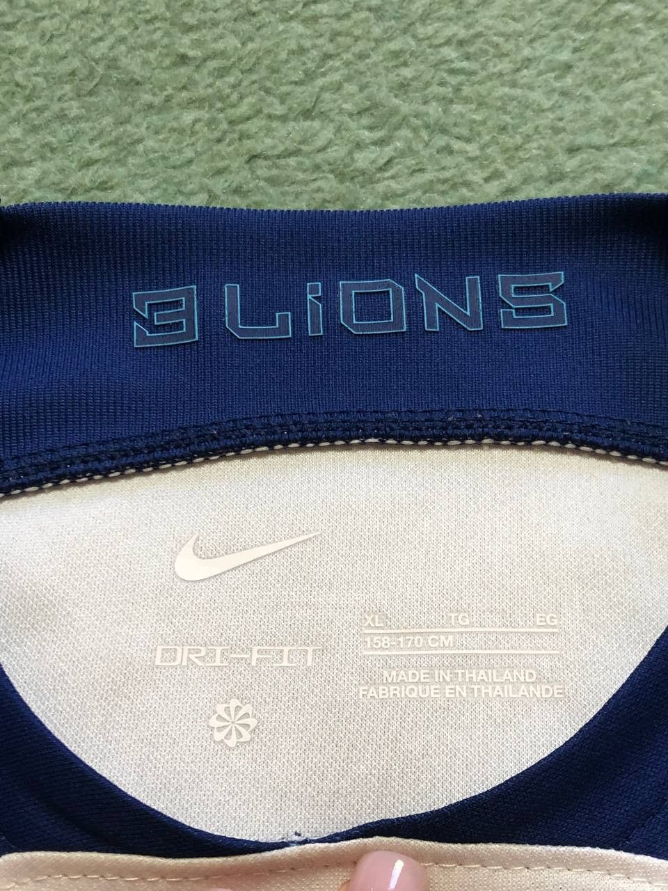 Nike Sportwear Jerseys Nike football England Vintage T-Shirt Y2K Size US XL / EU 56 / 4 - 2 Thumbnail